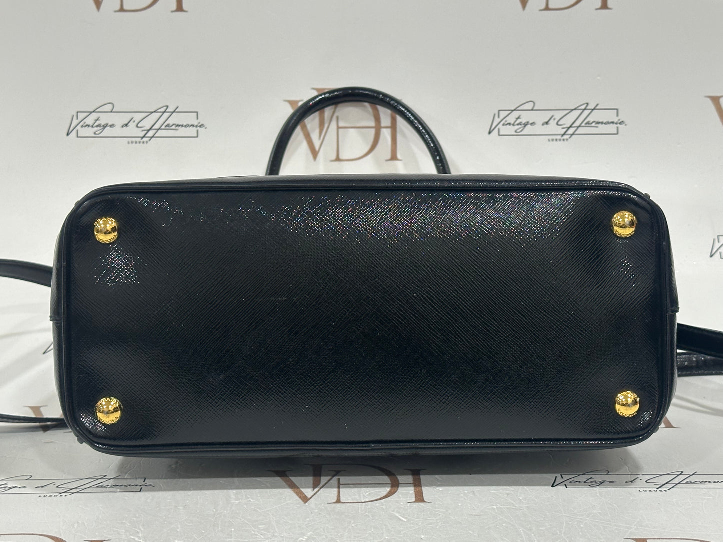 382946 - Prada Galleria Black
