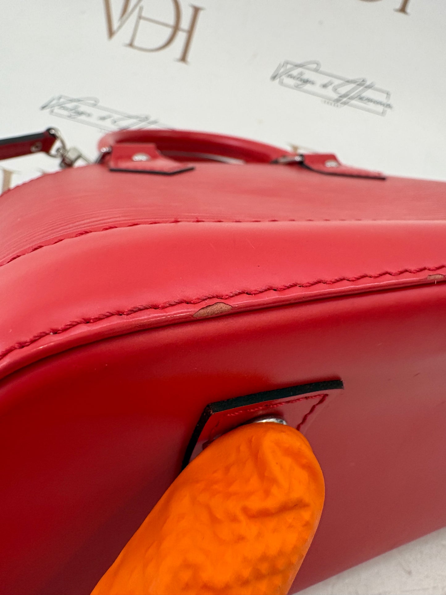 383344 - Louis Vuitton Alma BB