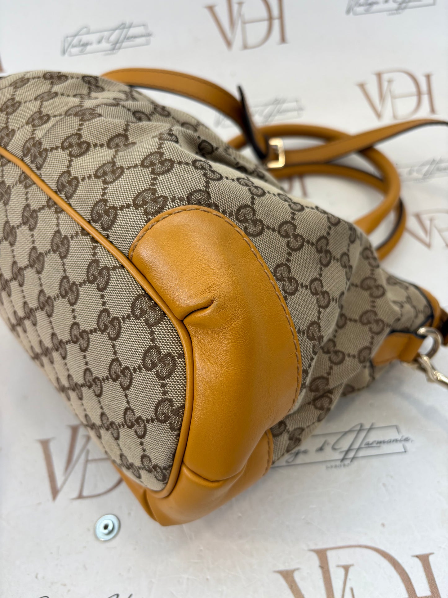 201189 - Gucci Bag