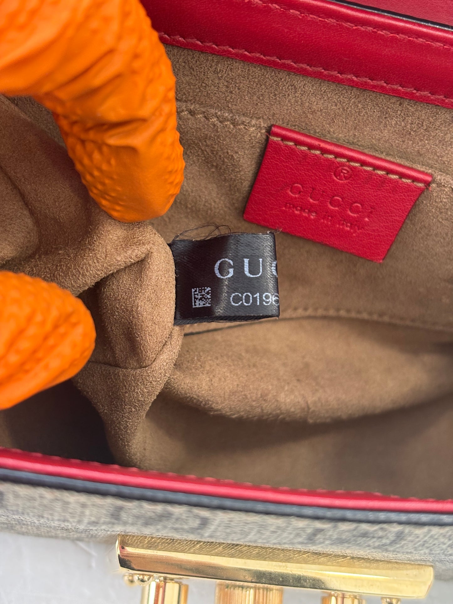 383942 - Gucci Padlock