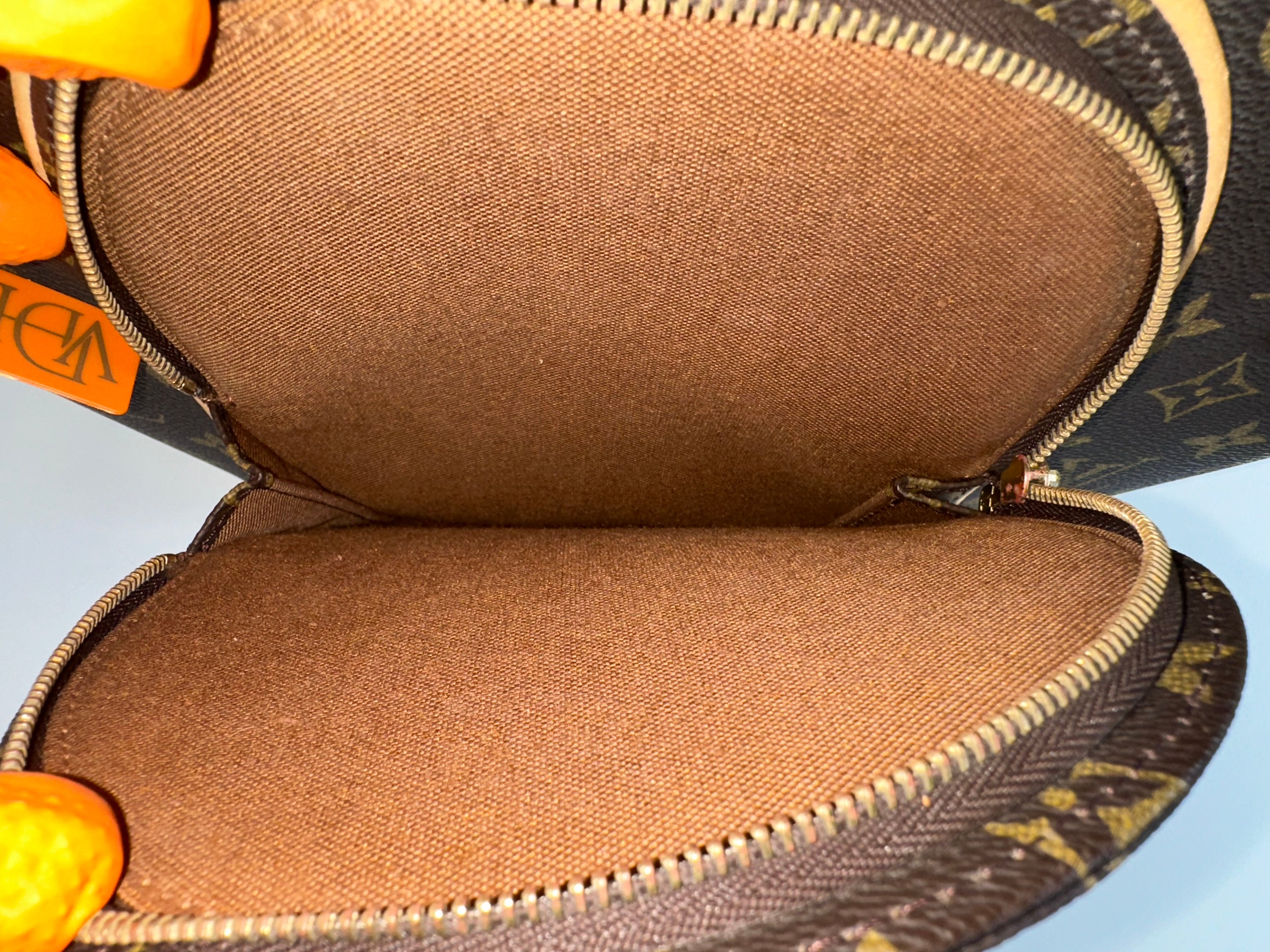 Louis Vuitton Ellipse Shop