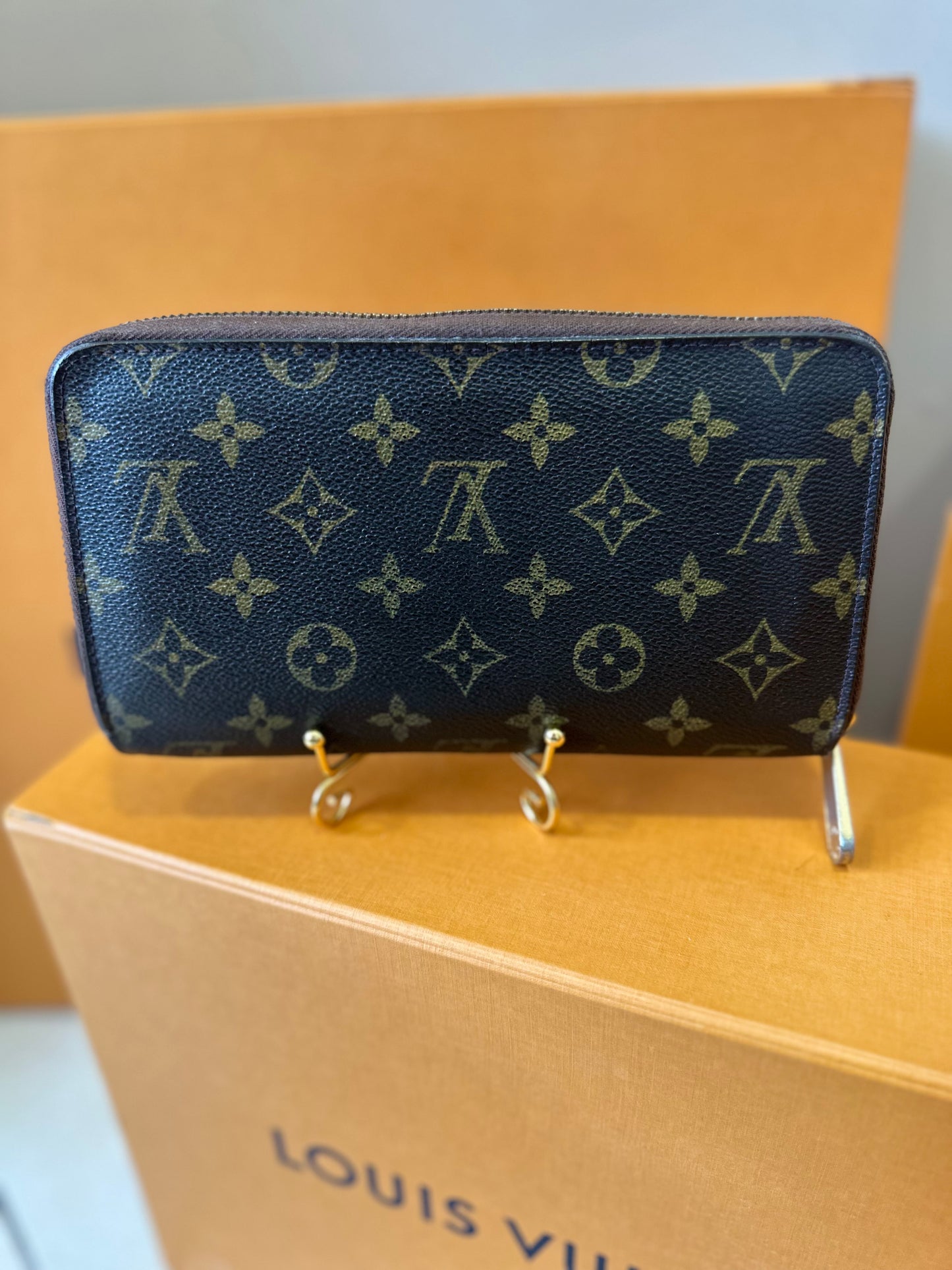 Louis Vuitton Zippy