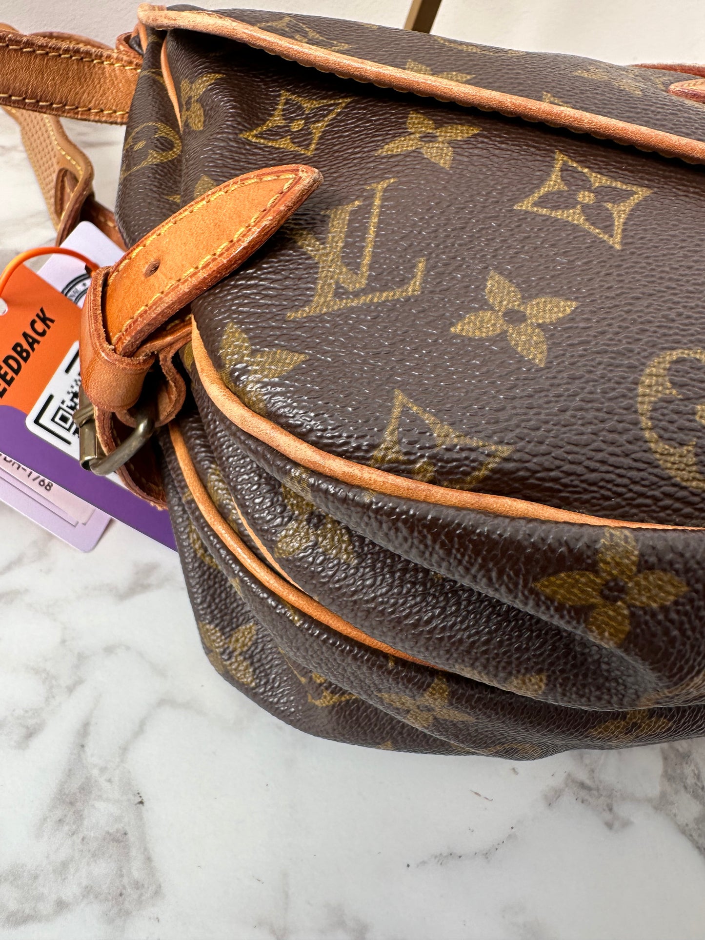 Louis Vuitton Saumur 30