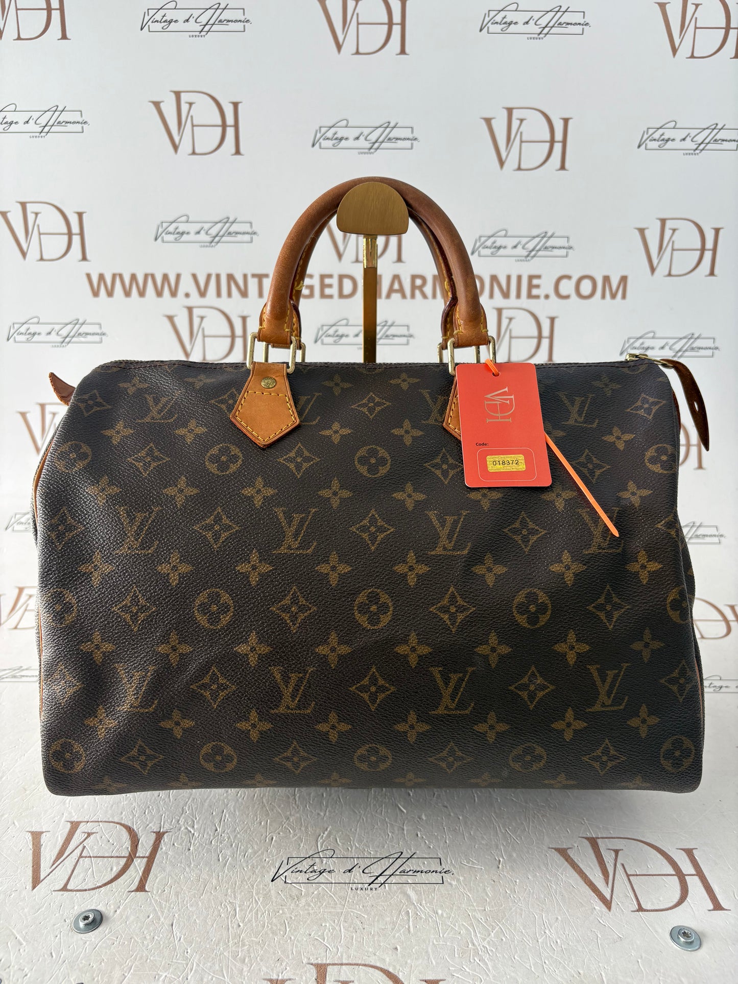 018372 - Louis Vuitton Speedy 35