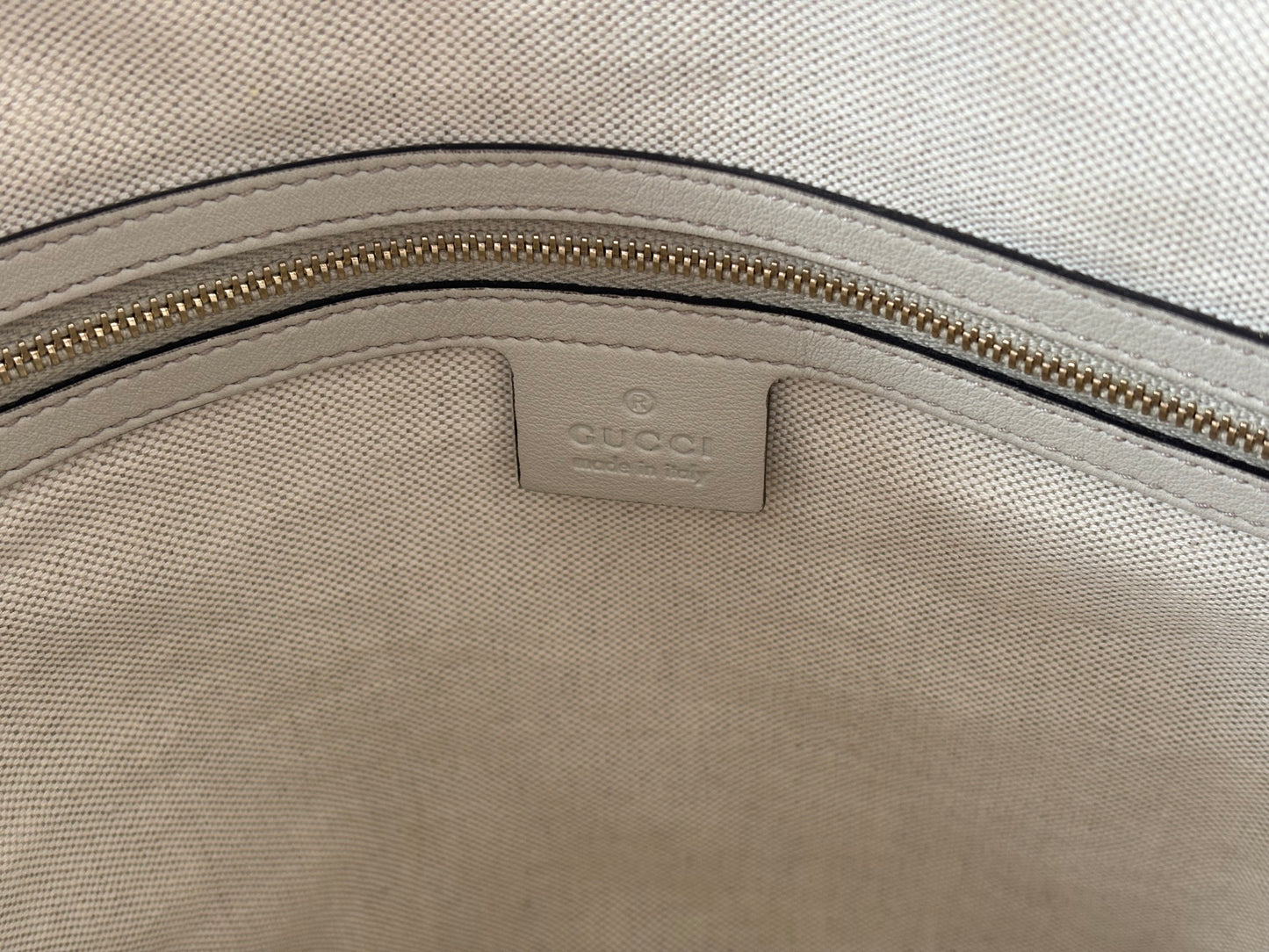 201061 - Gucci Tote