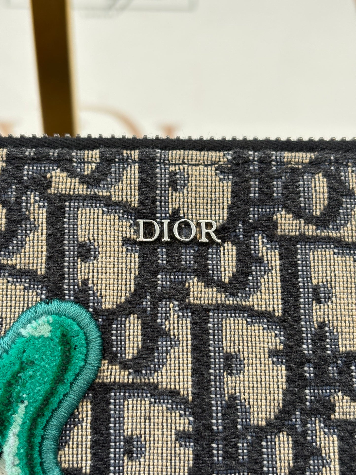 383712 - Dior Dior and Kenny Scharf