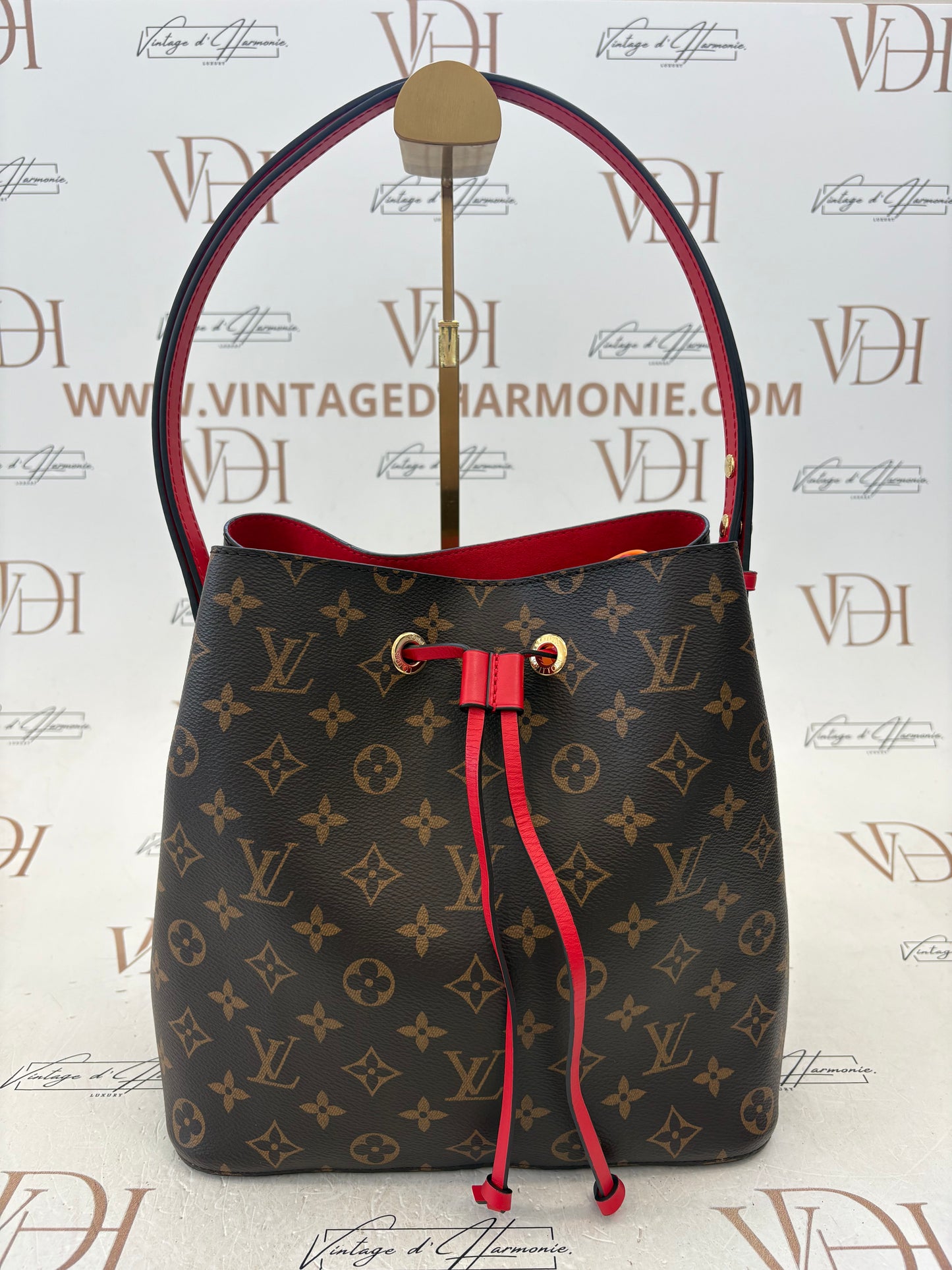 201549 - Louis Vuitton Neo Noé