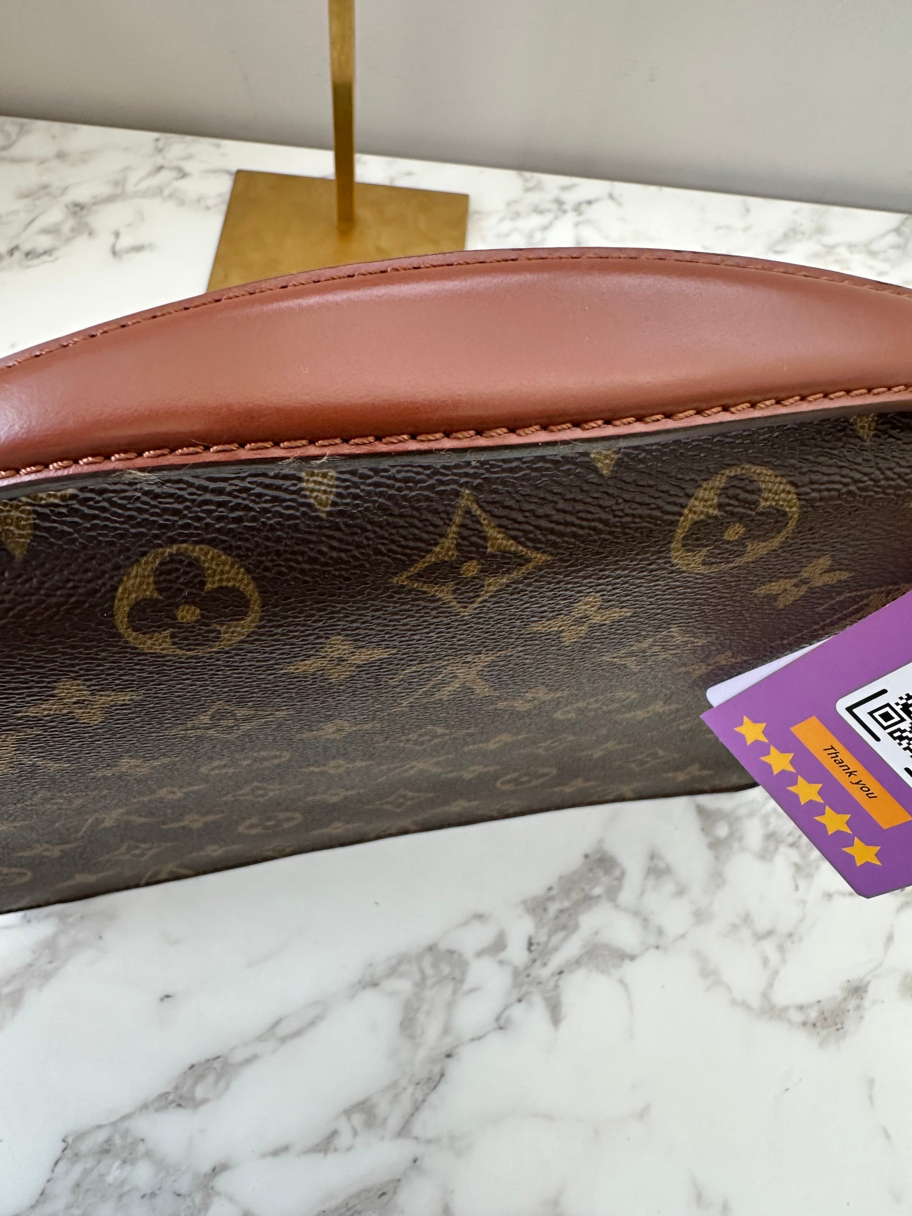 Louis Vuitton Monceau 28