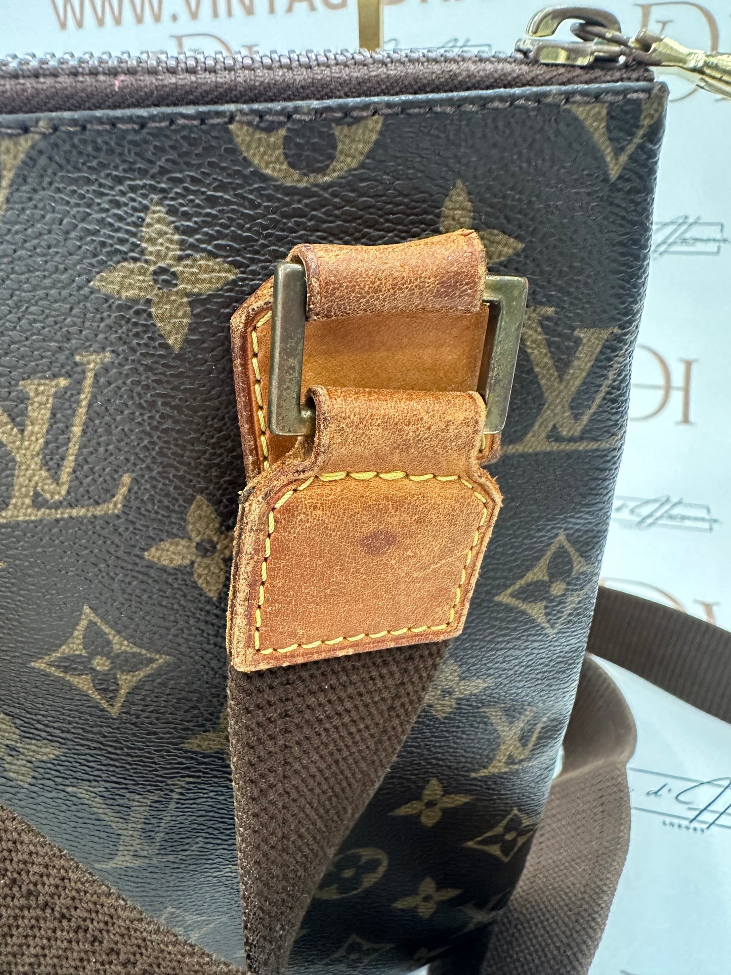 016787 - Louis Vuitton Bosphore