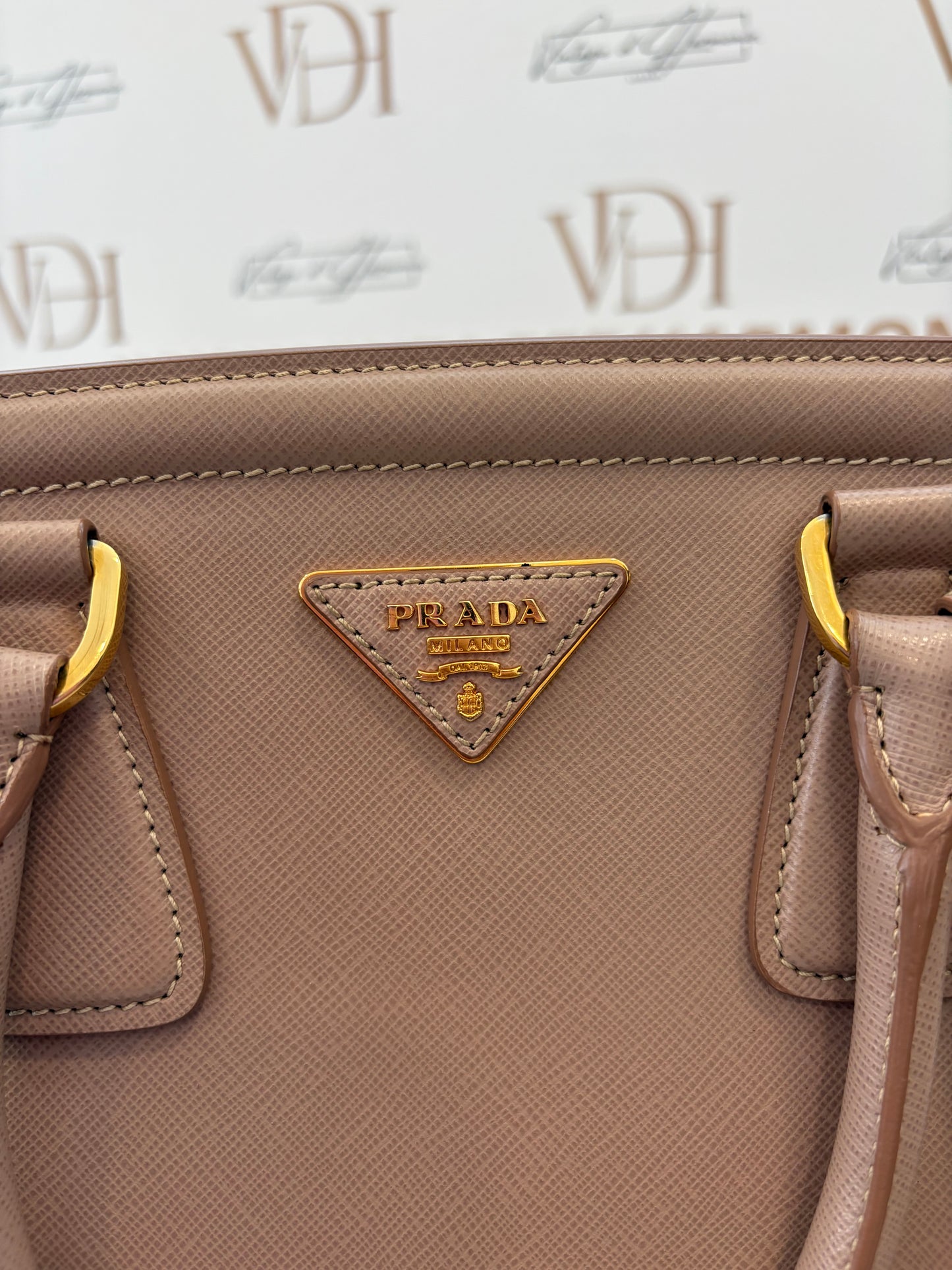 384298 - Prada Bag