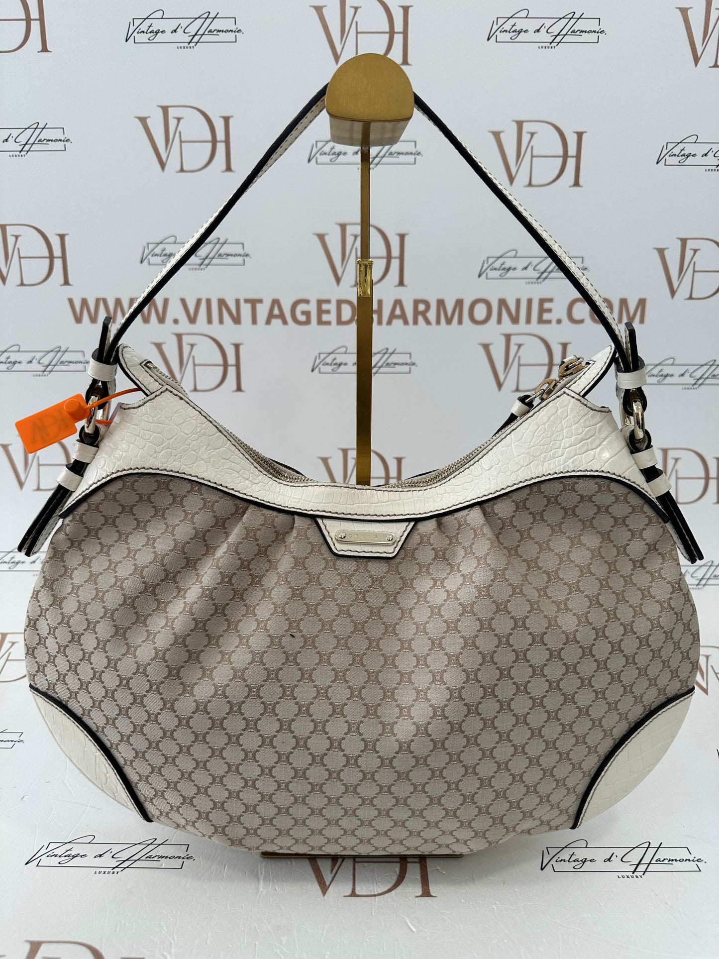 370671 - Celine Beige
