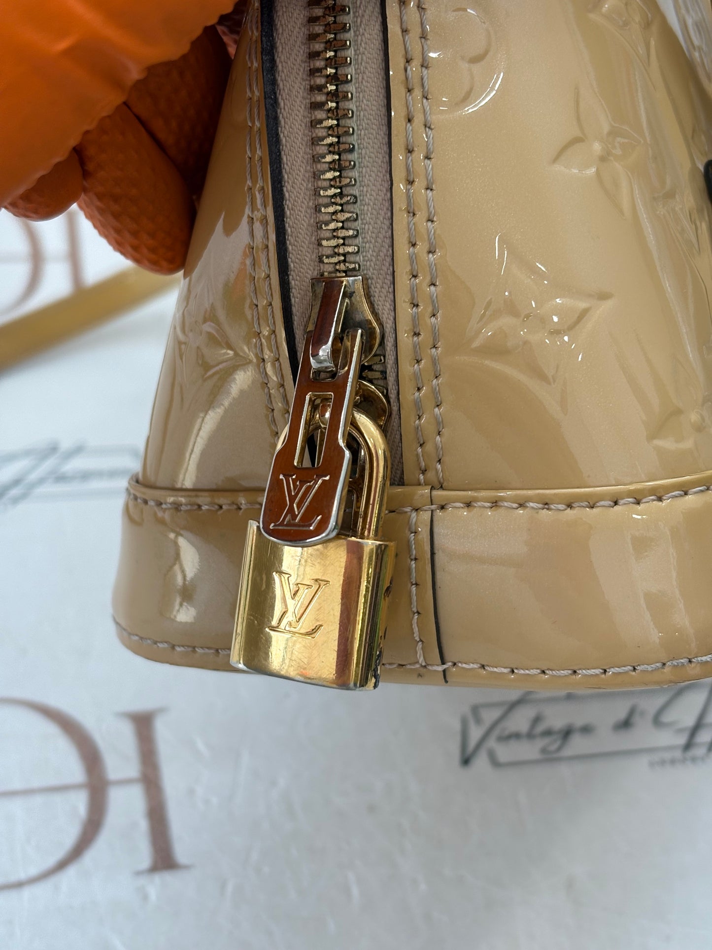 384071 - Louis Vuitton Alma BB