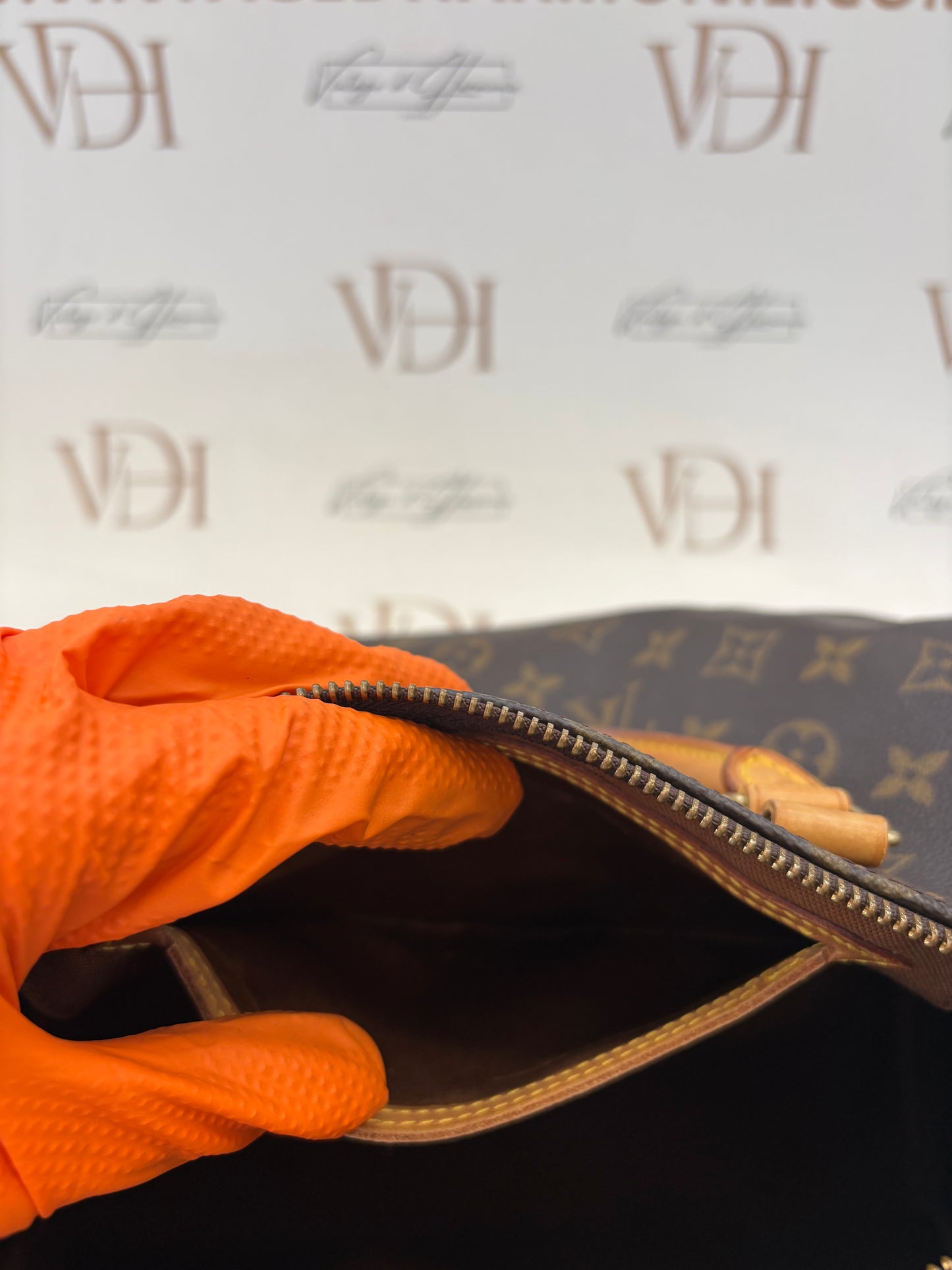 0188677 - Louis Vuitton Speedy 30