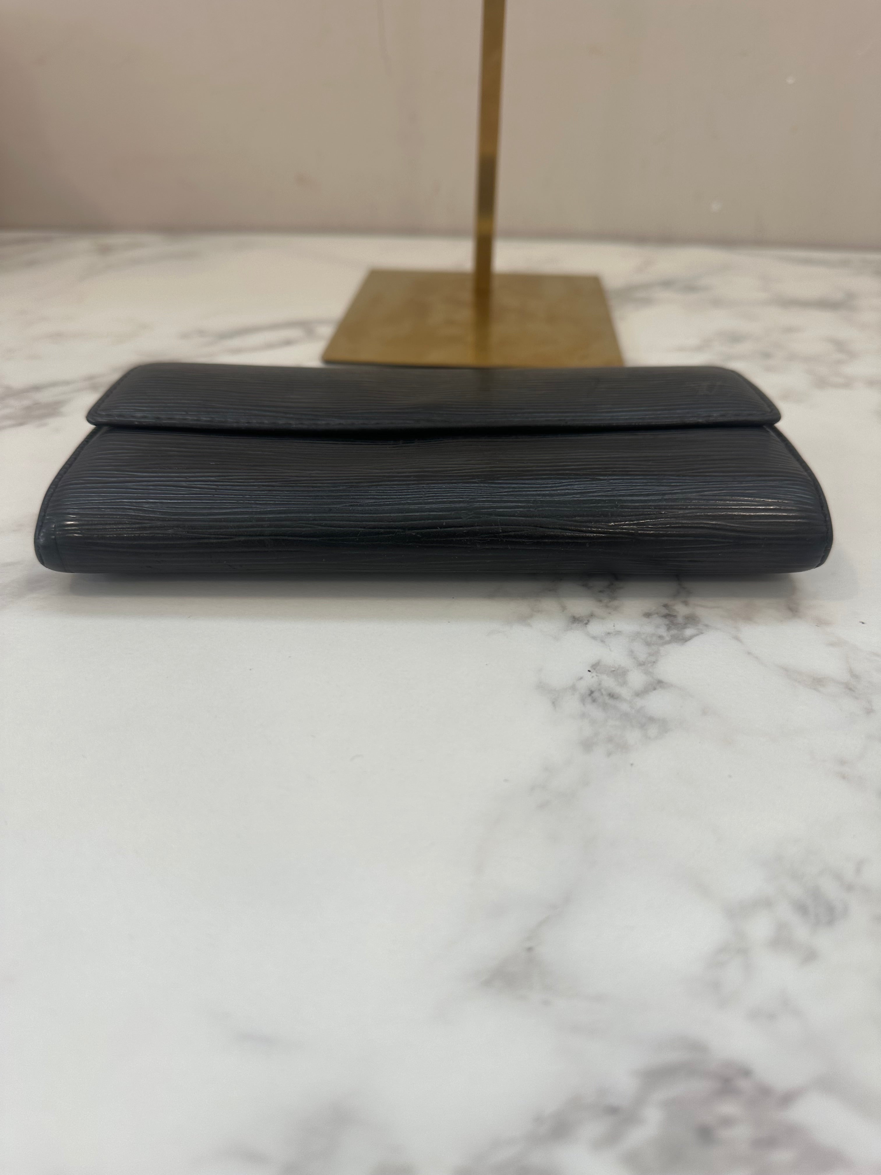 Louis Vuitton Black Epi Porte Monnaie