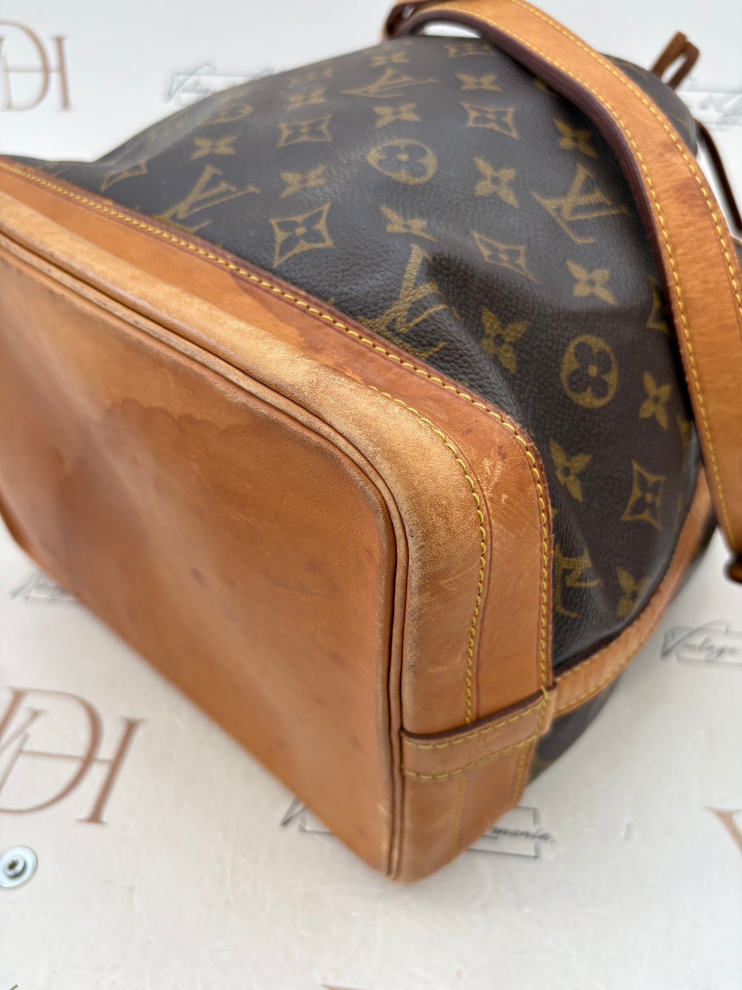 018785 - Louis Vuitton Noé
