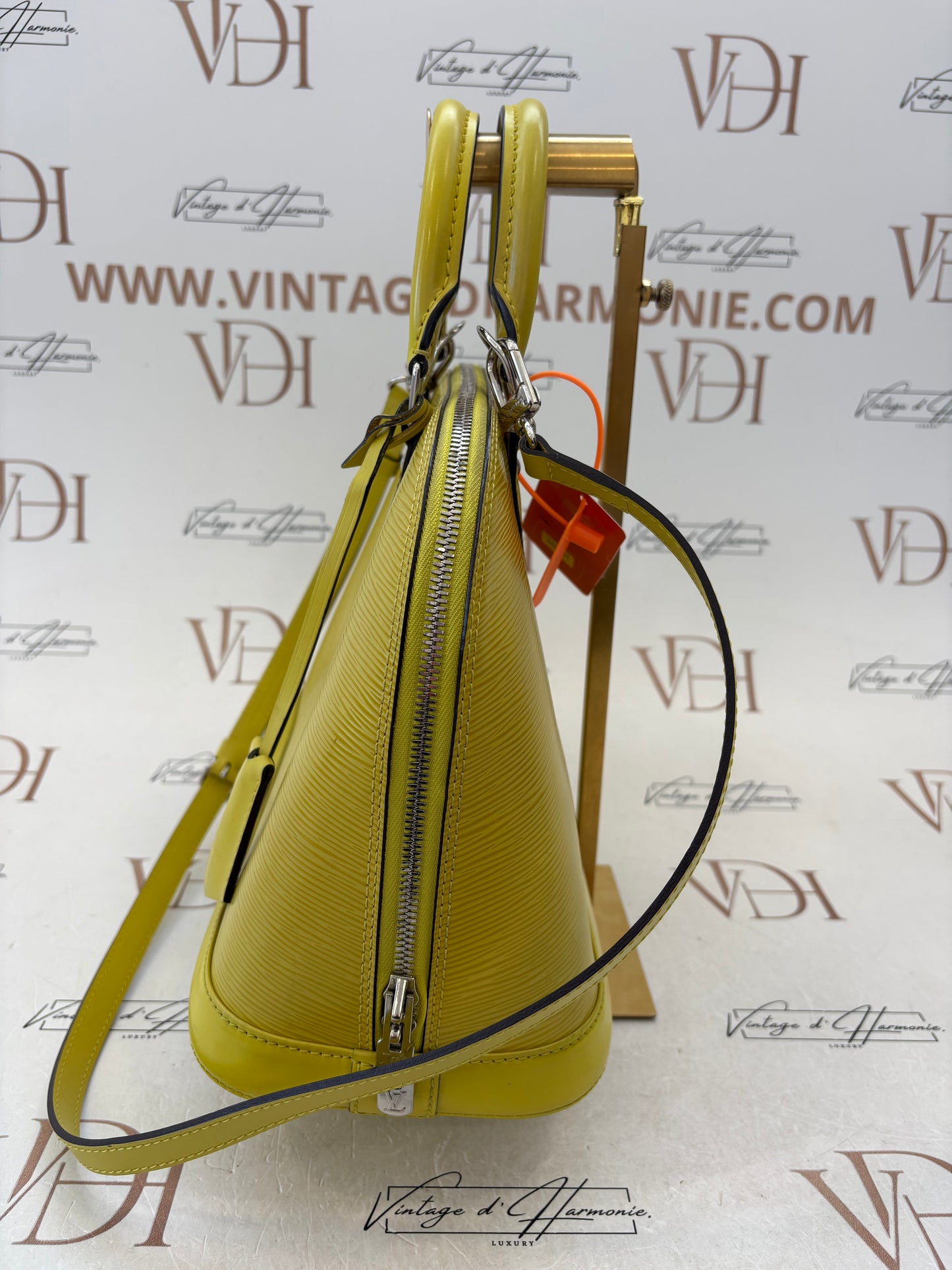 383691 - Louis Vuitton Alma