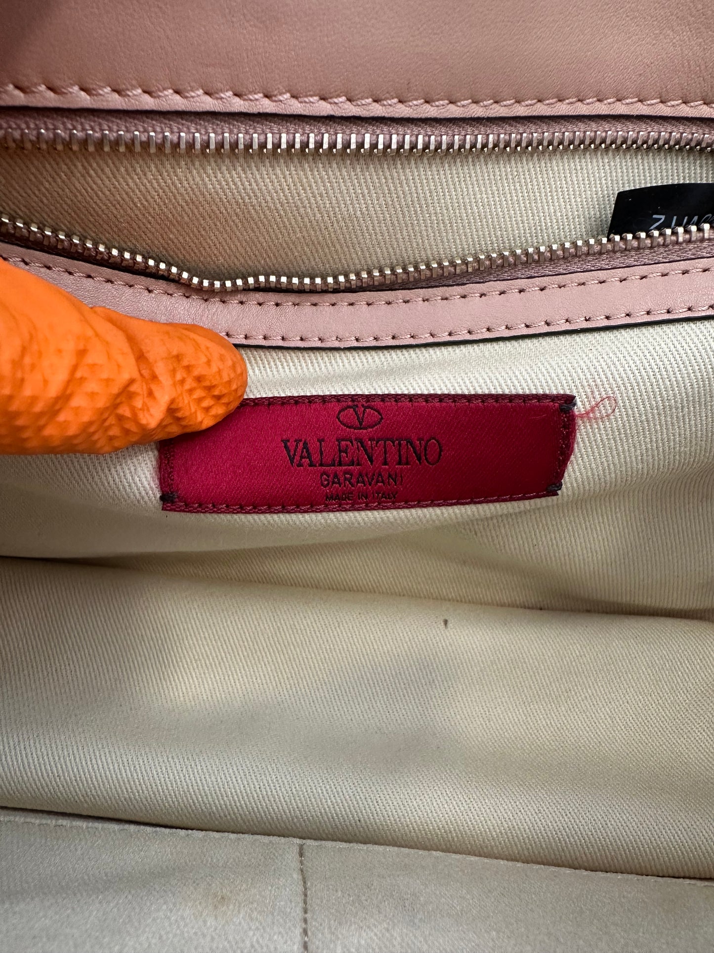 382487 - Valentino Glam Lock