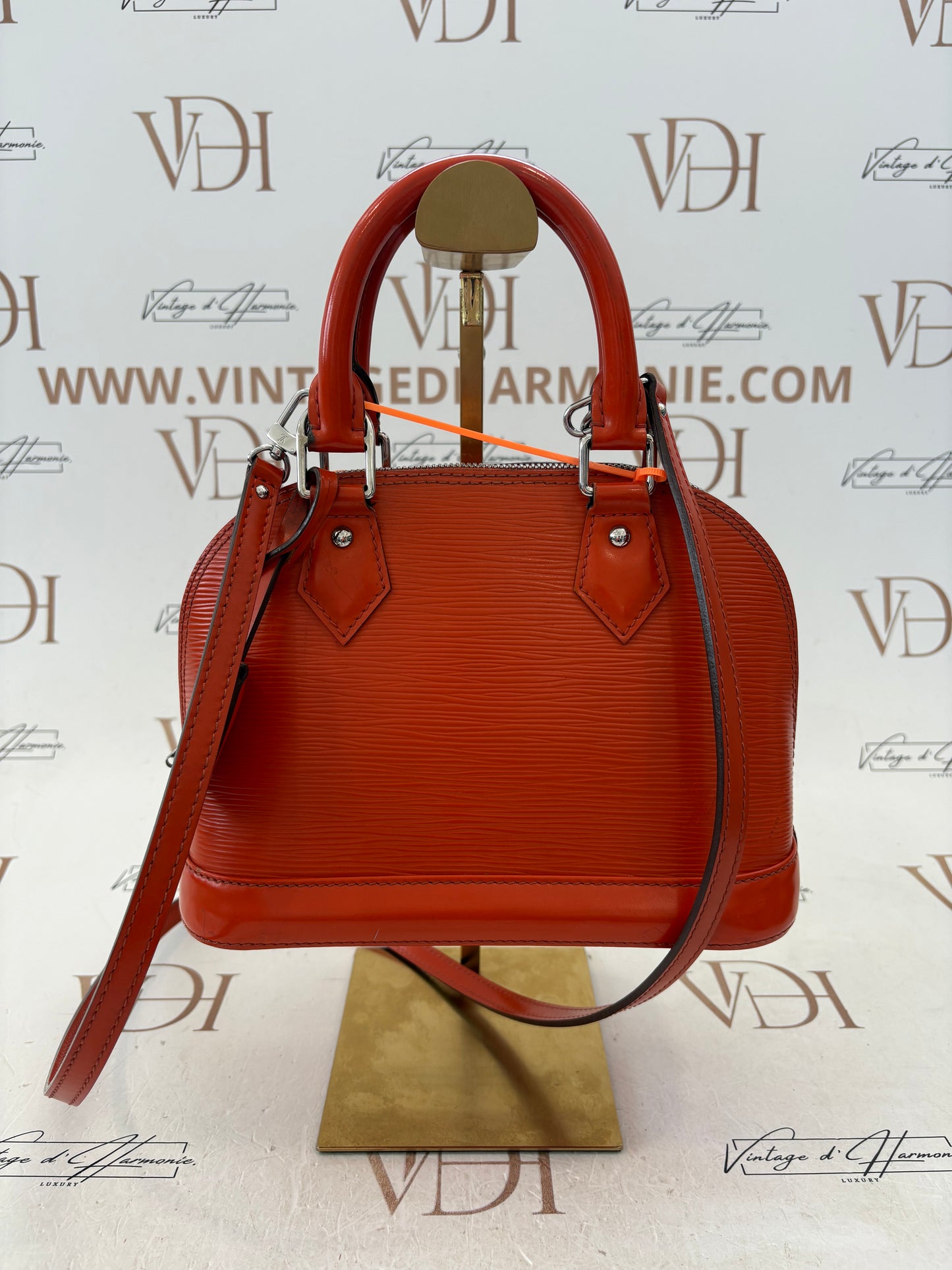 016969 - Louis Vuitton Alma BB