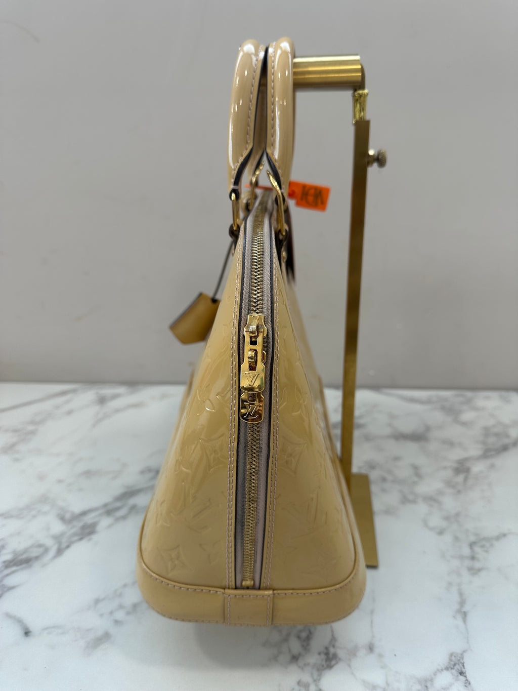 Louis Vuitton Alma Vernis Beige