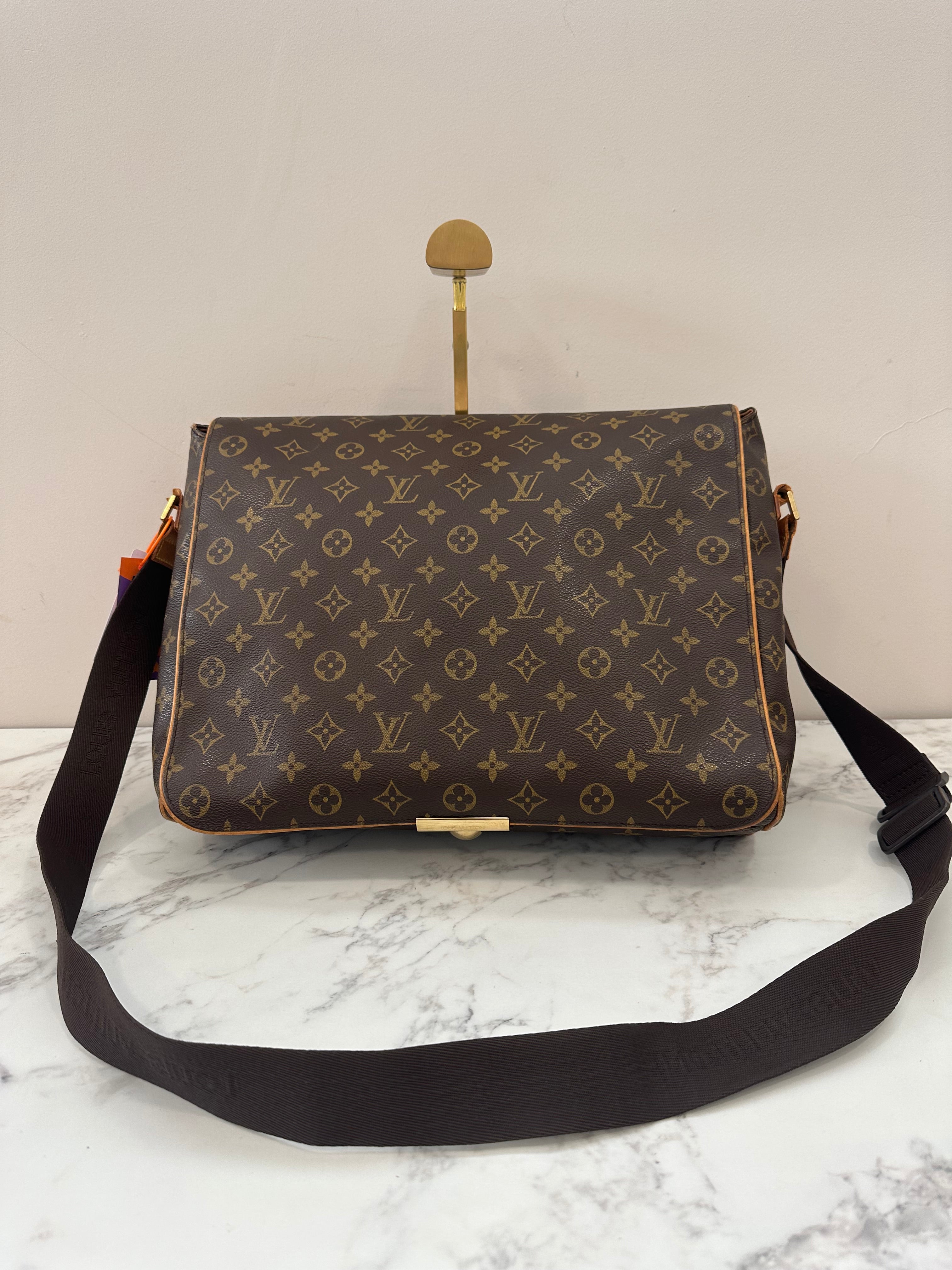 Louis Vuitton Messenger Bosphore