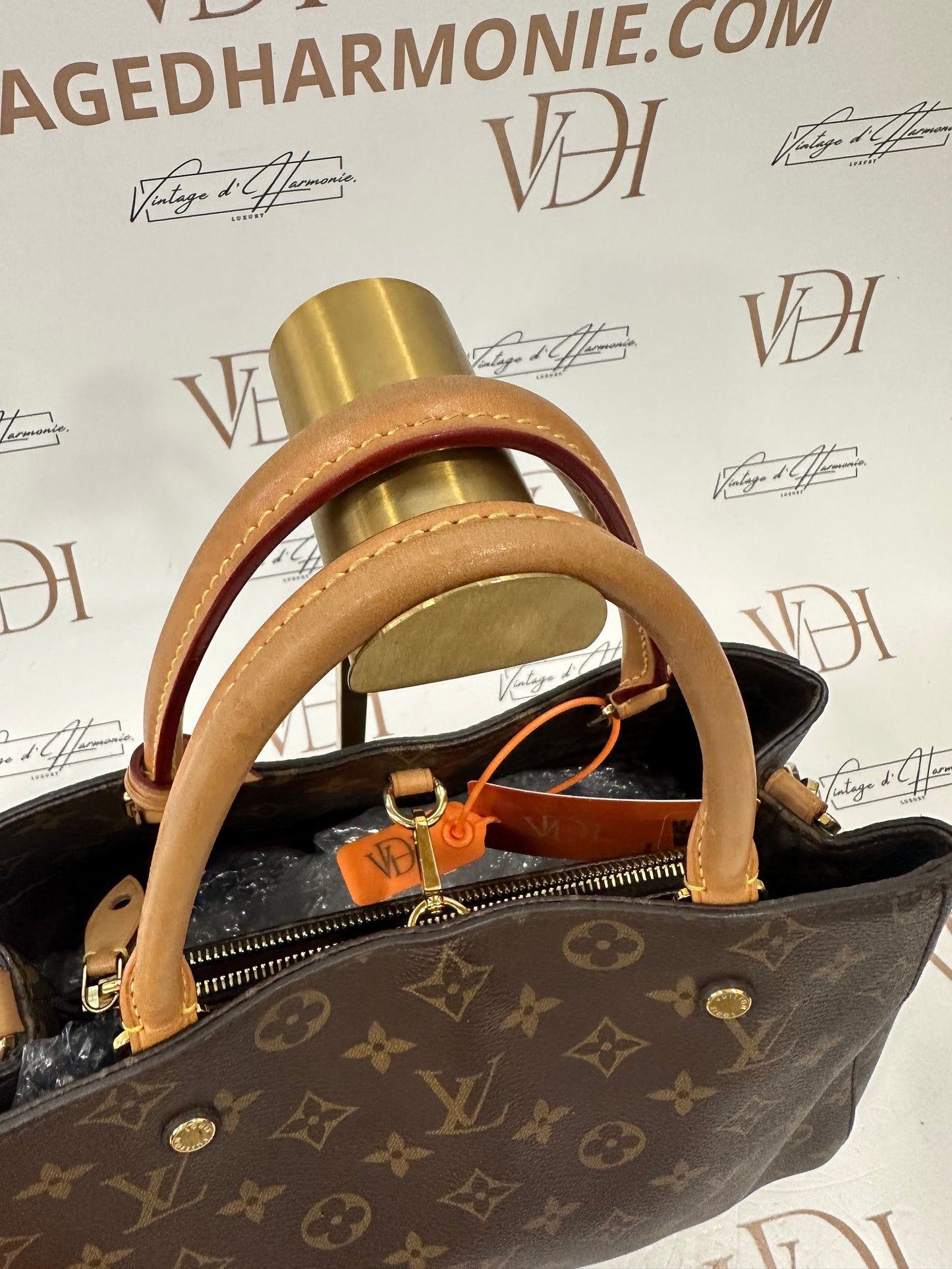 382825 - Louis Vuitton Montaigne