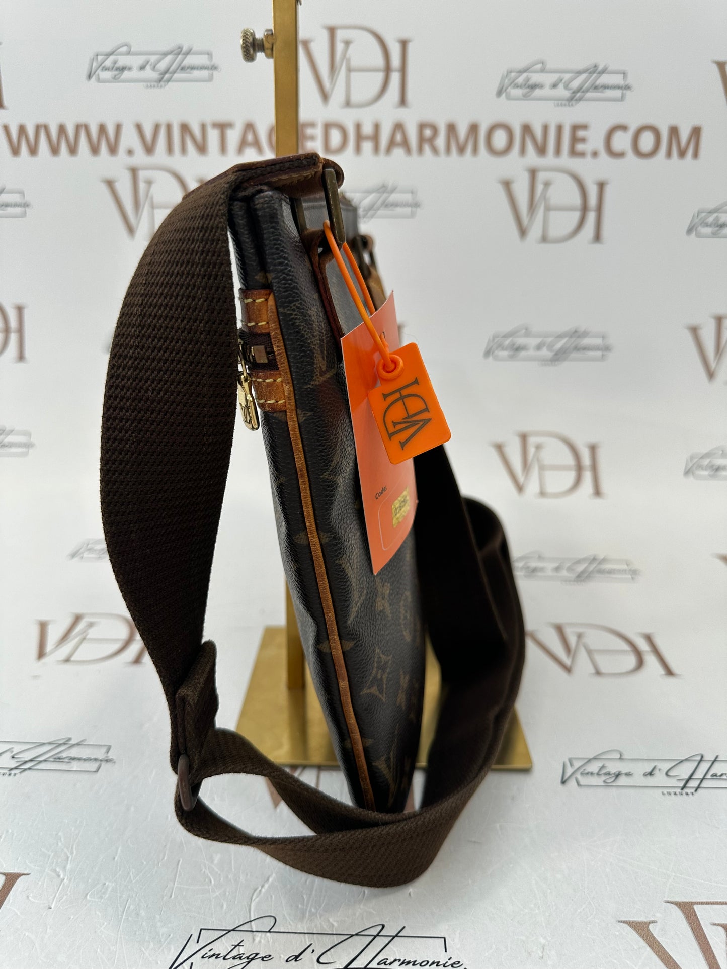 016787 - Louis Vuitton Bosphore