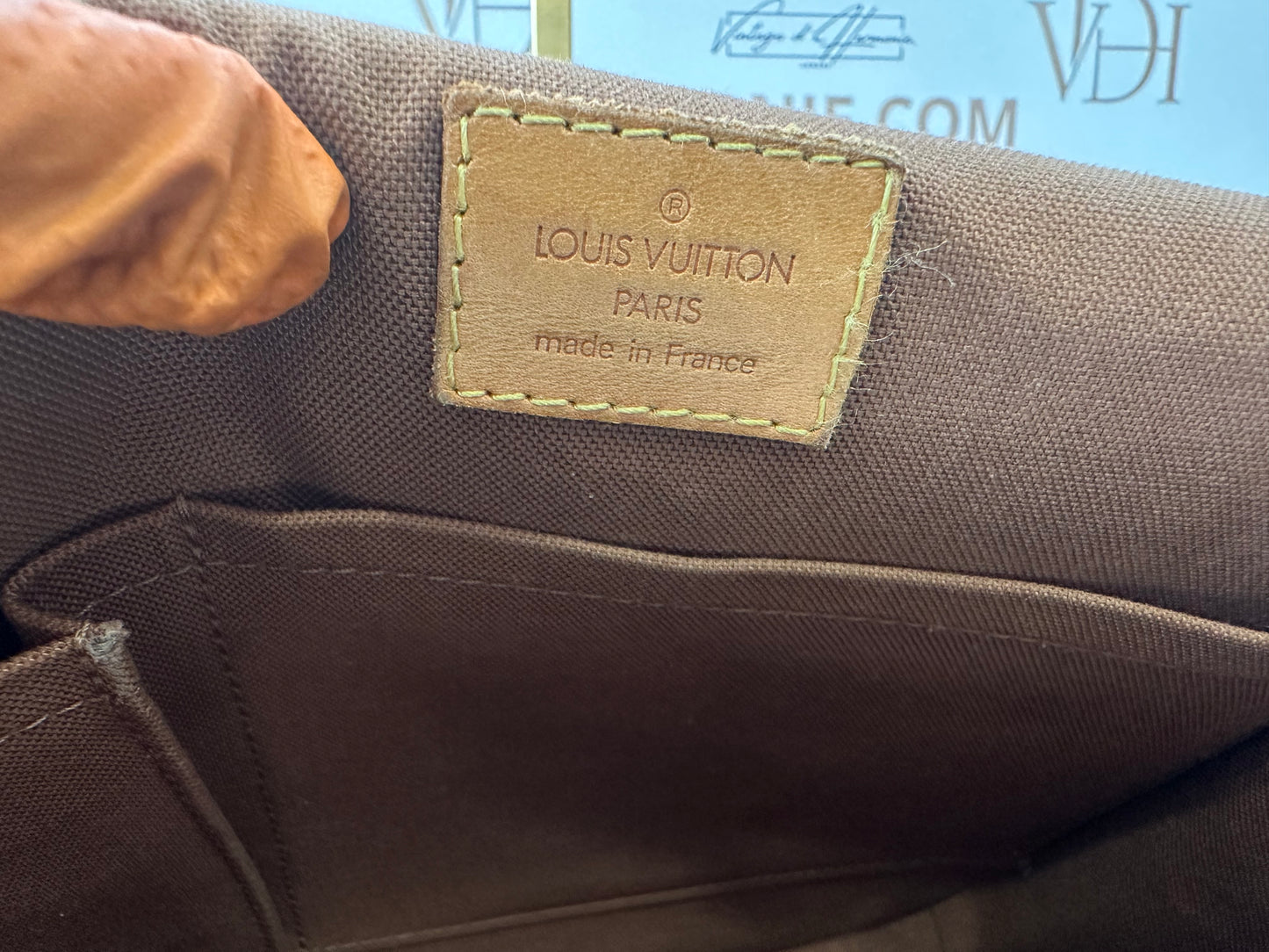 017795 - Louis Vuitton Messenger Bosphore PM