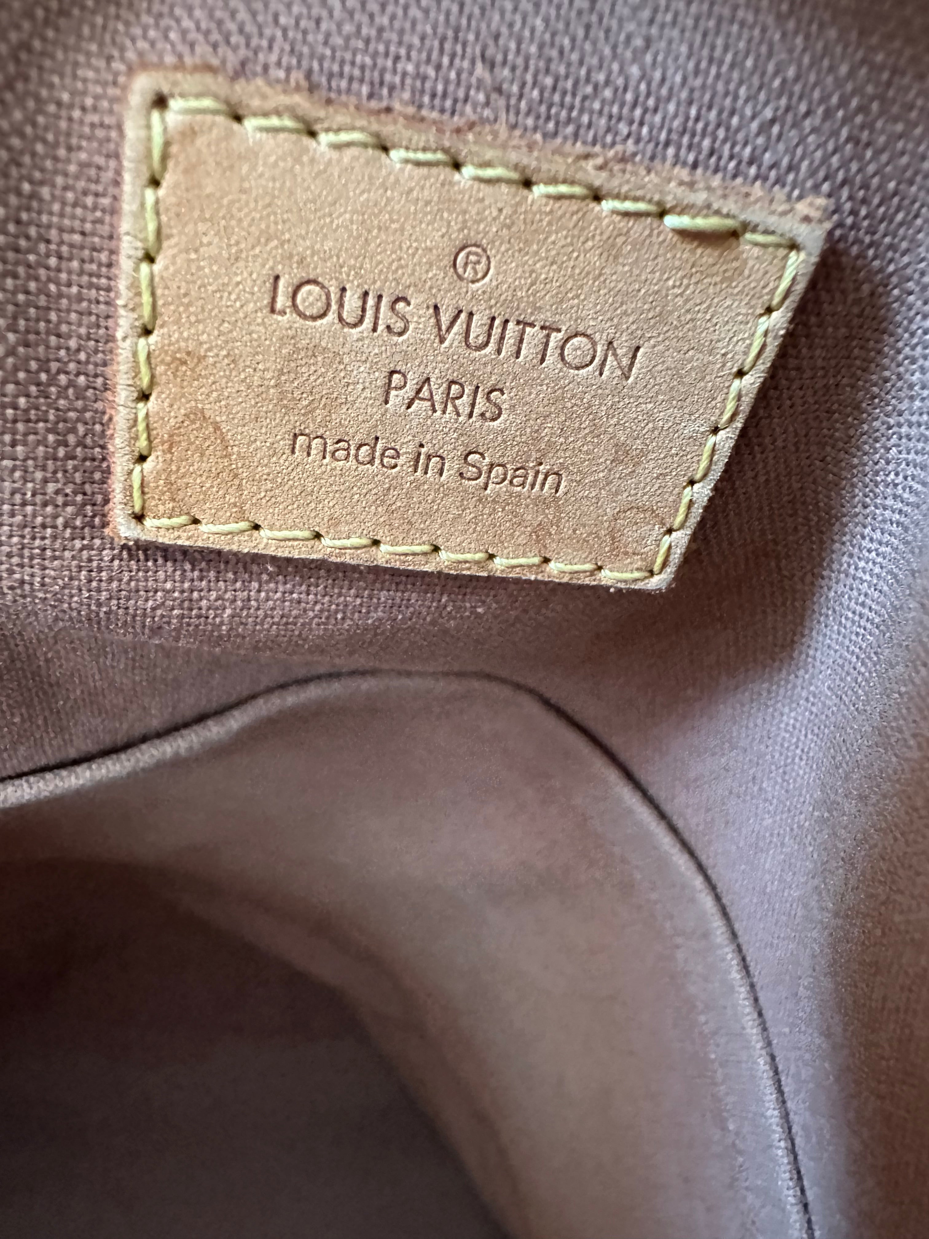 Louis Vuitton Lockit Vertical