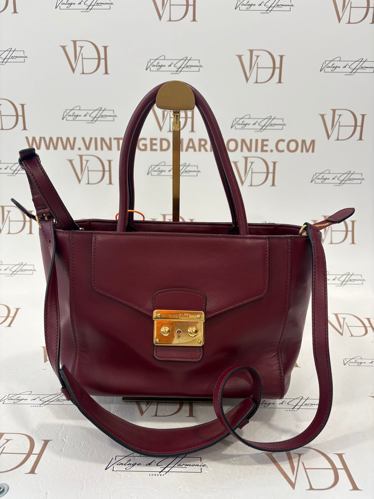 382809 - Miu Miu