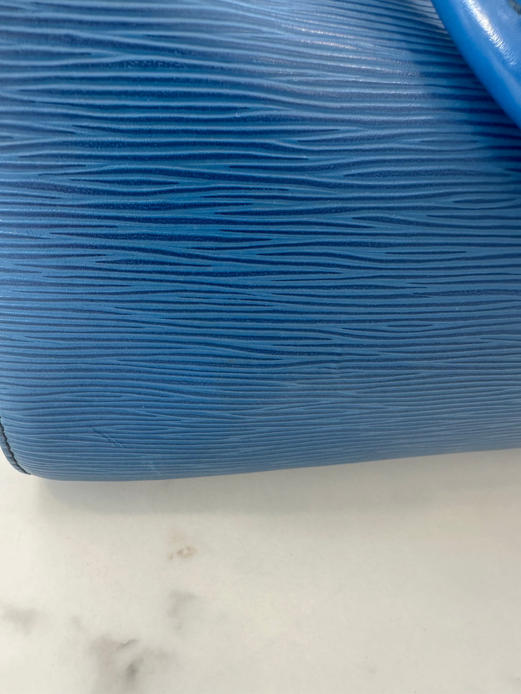 Louis Vuitton Speedy 25 Epi Blue