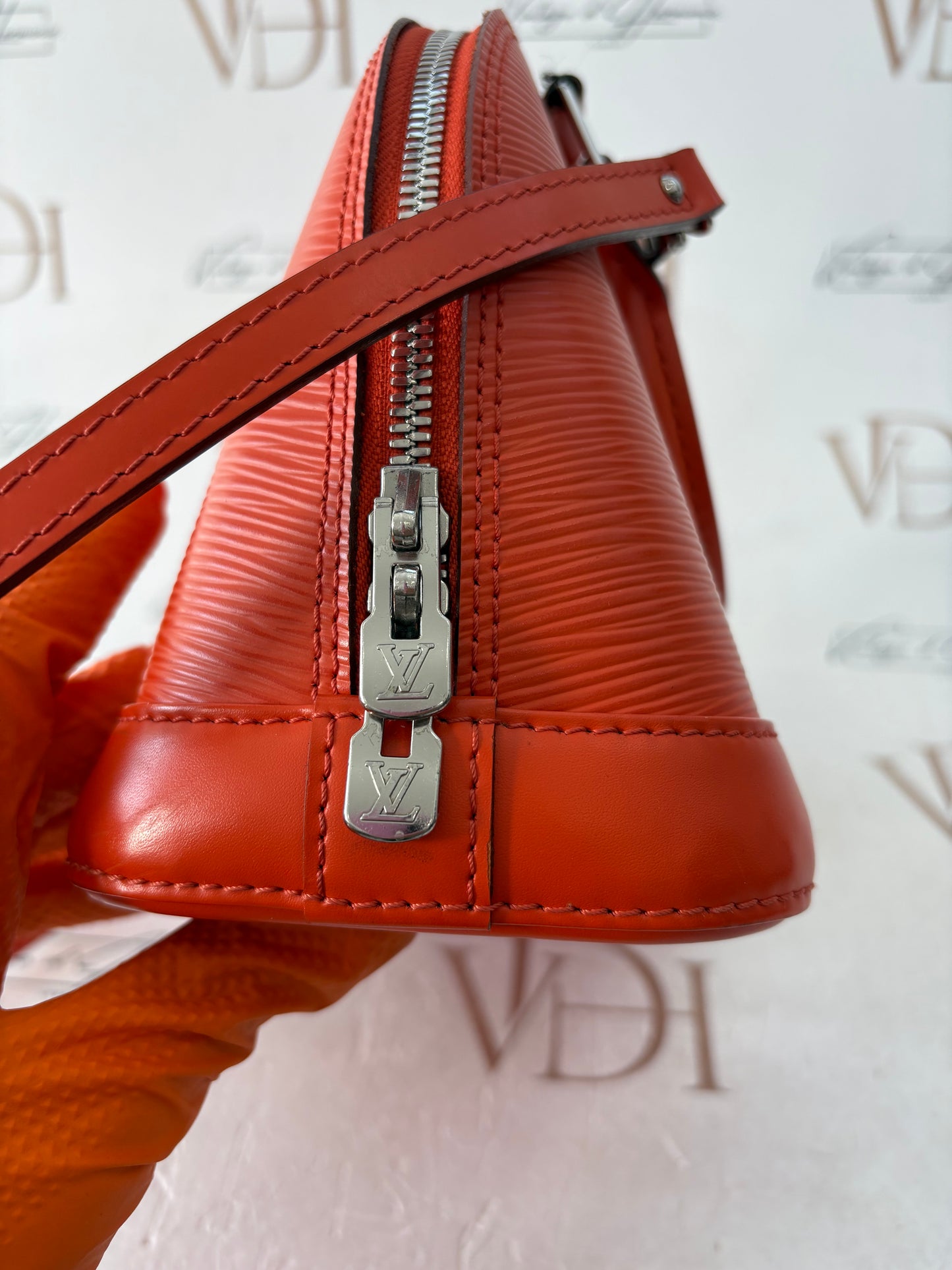 383496 - Louis Vuitton Alma BB