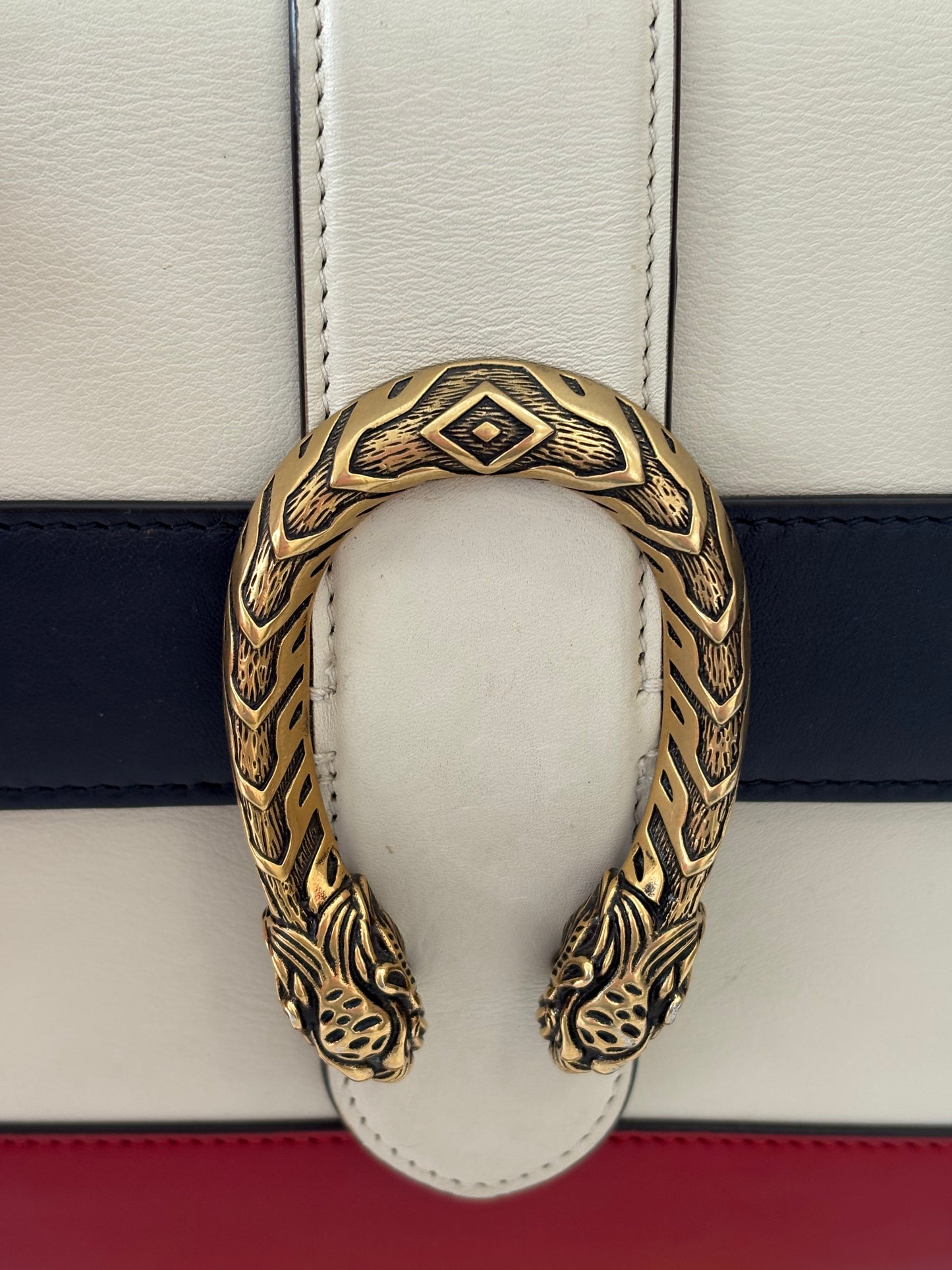 200799 - Gucci dionysus