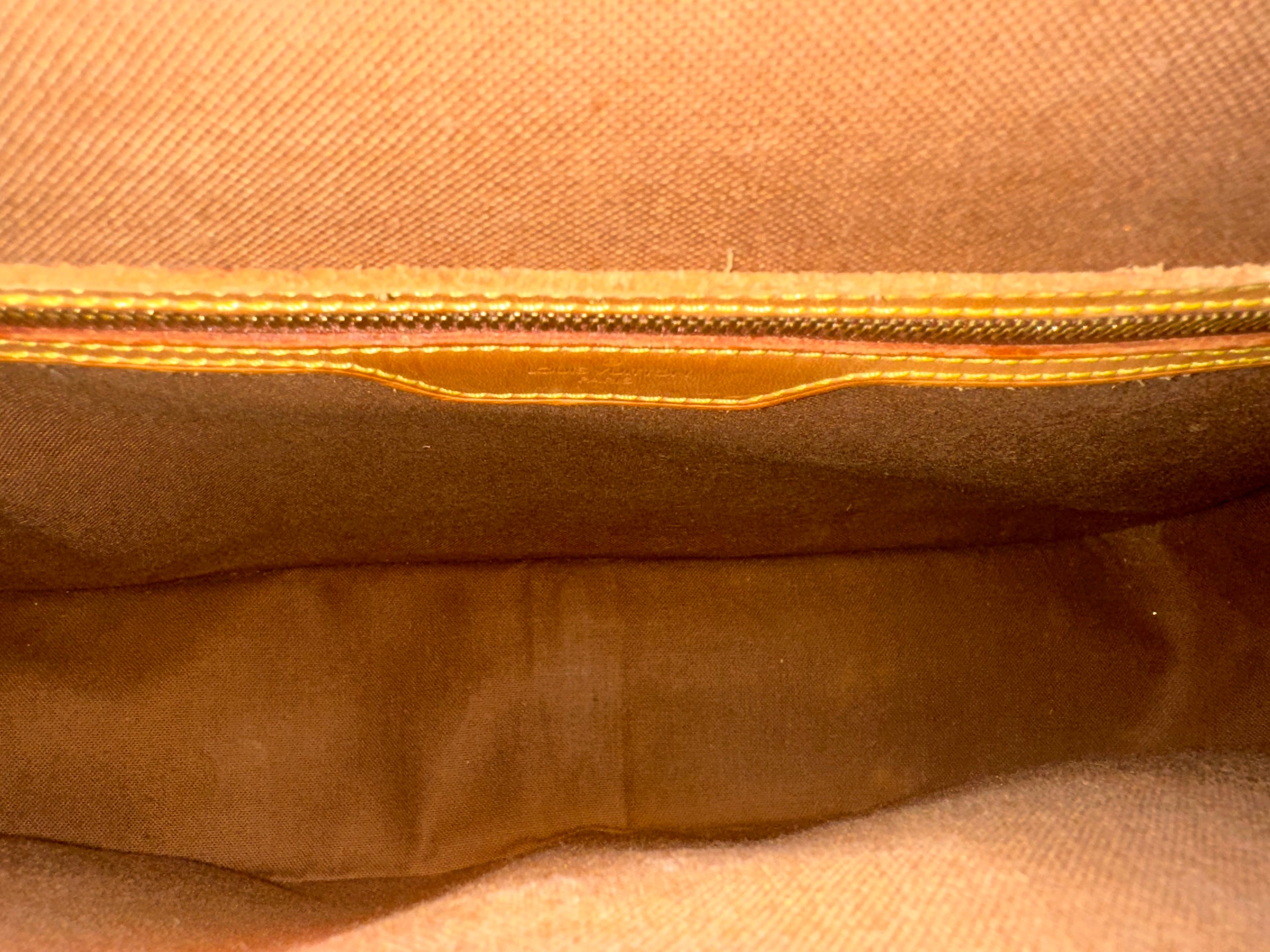 Louis Vuitton Giberciere Gm