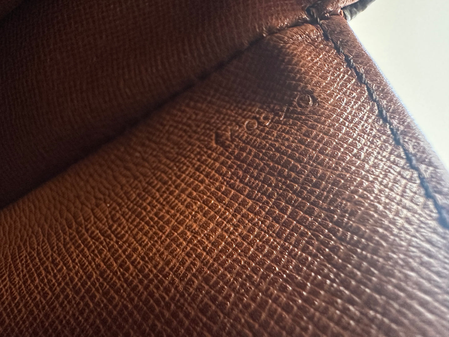 Louis Vuitton Saint Cloud MM