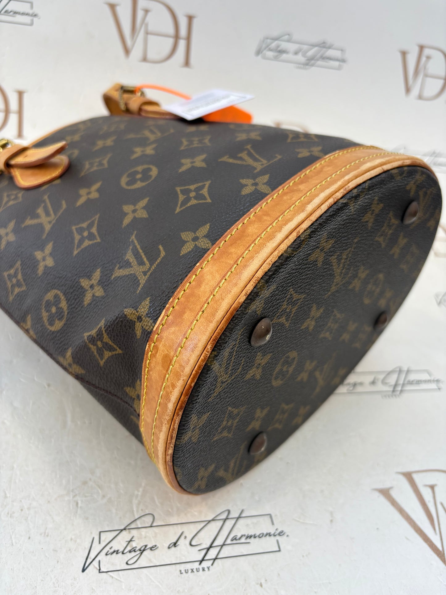 017267 - Louis Vuitton Bucket PM