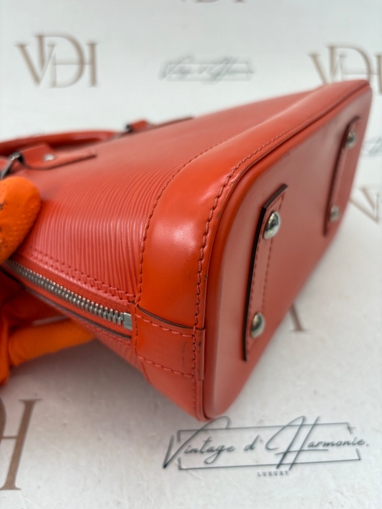 200880 - Louis Vuitton Alma BB