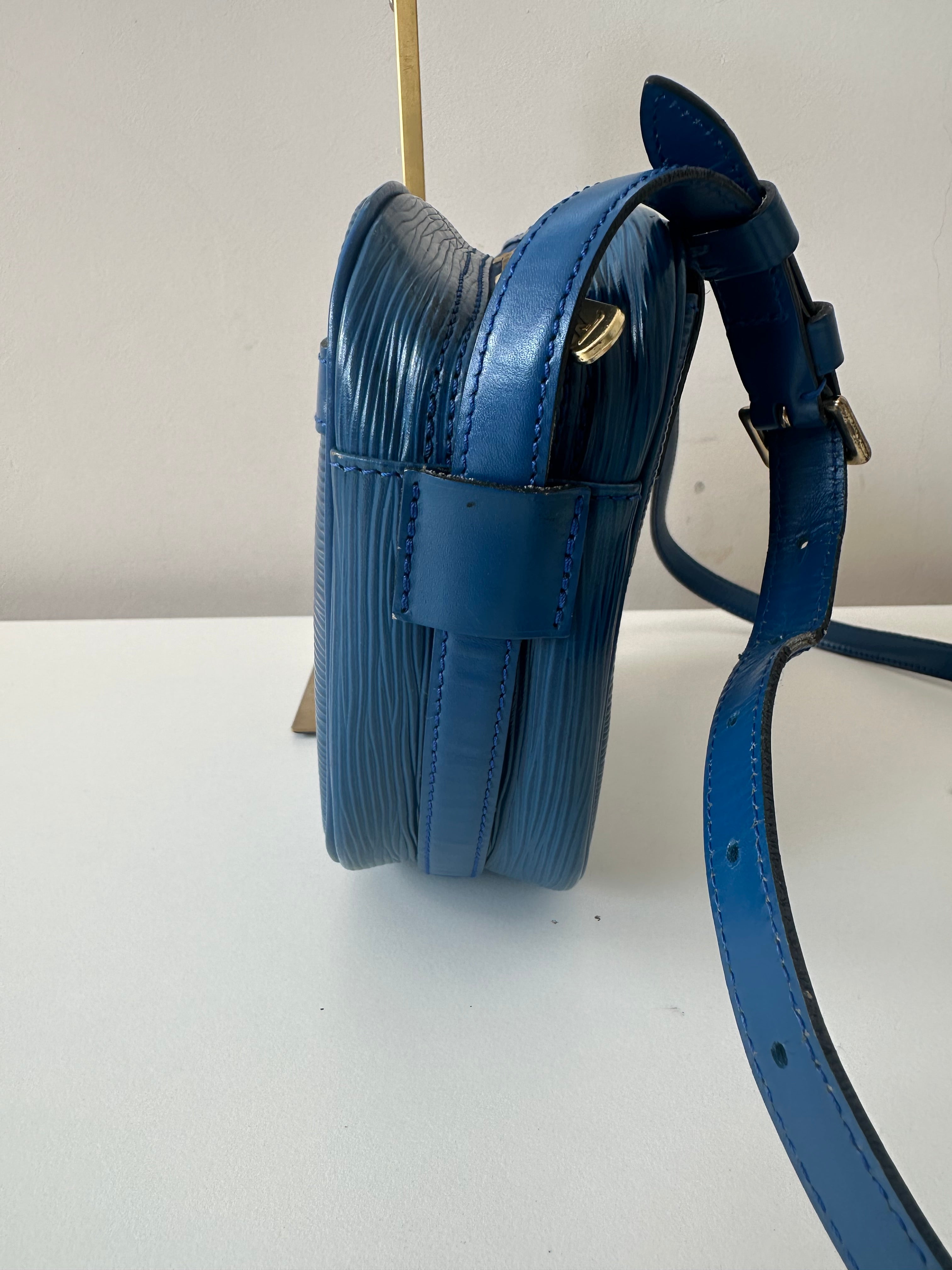 Louis Vuitton Jeune Fille