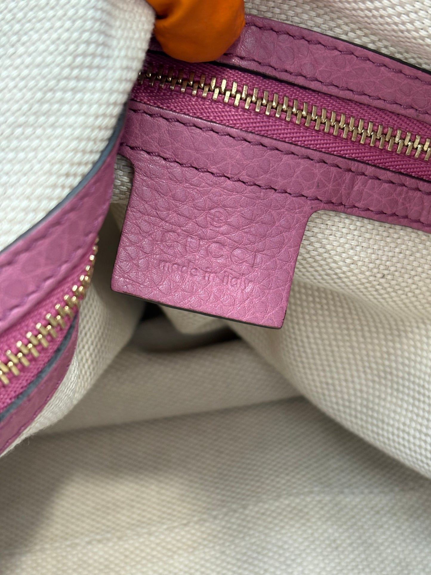 200865 - Gucci Soho