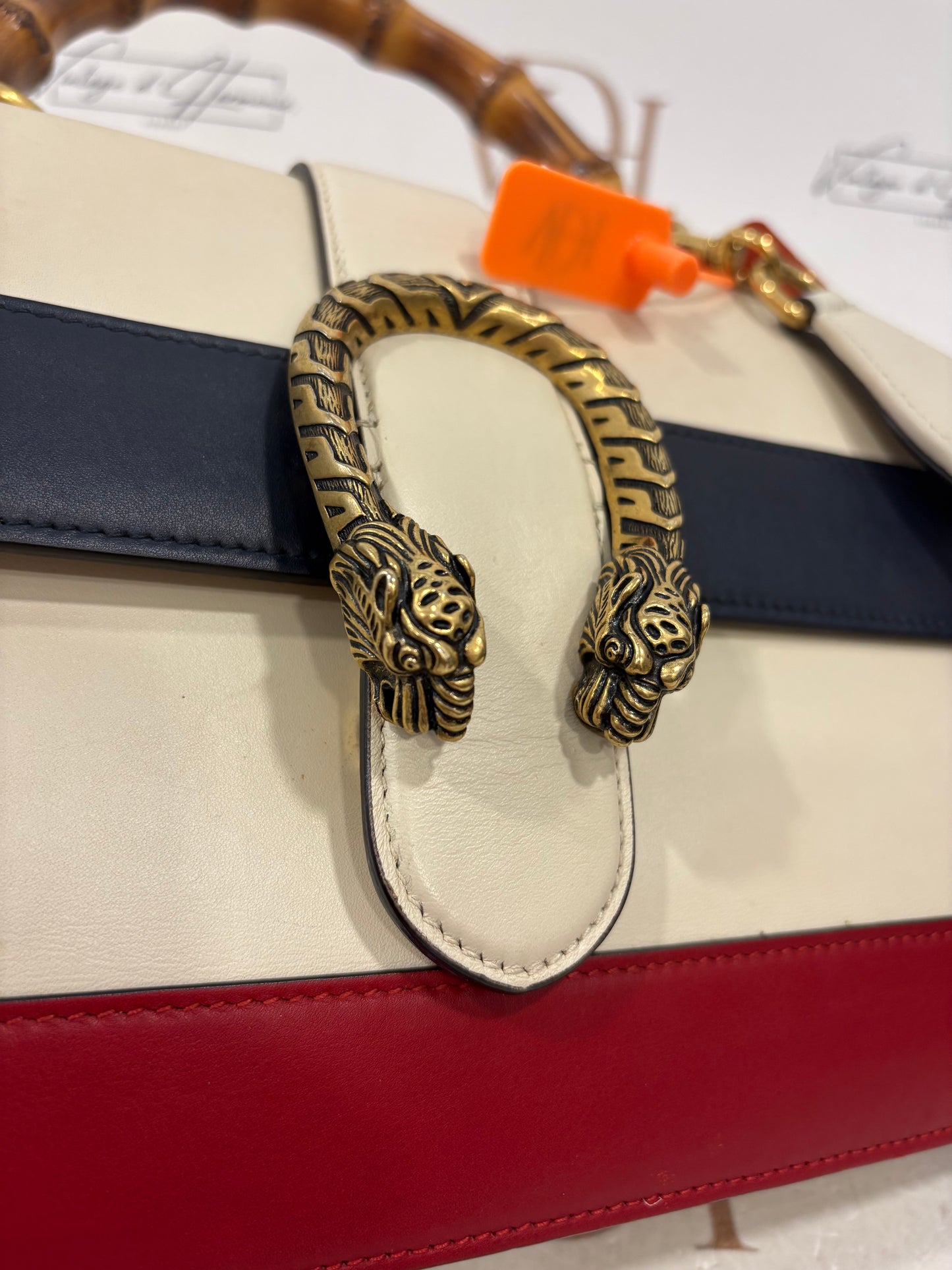 383889 - Gucci Dionysus