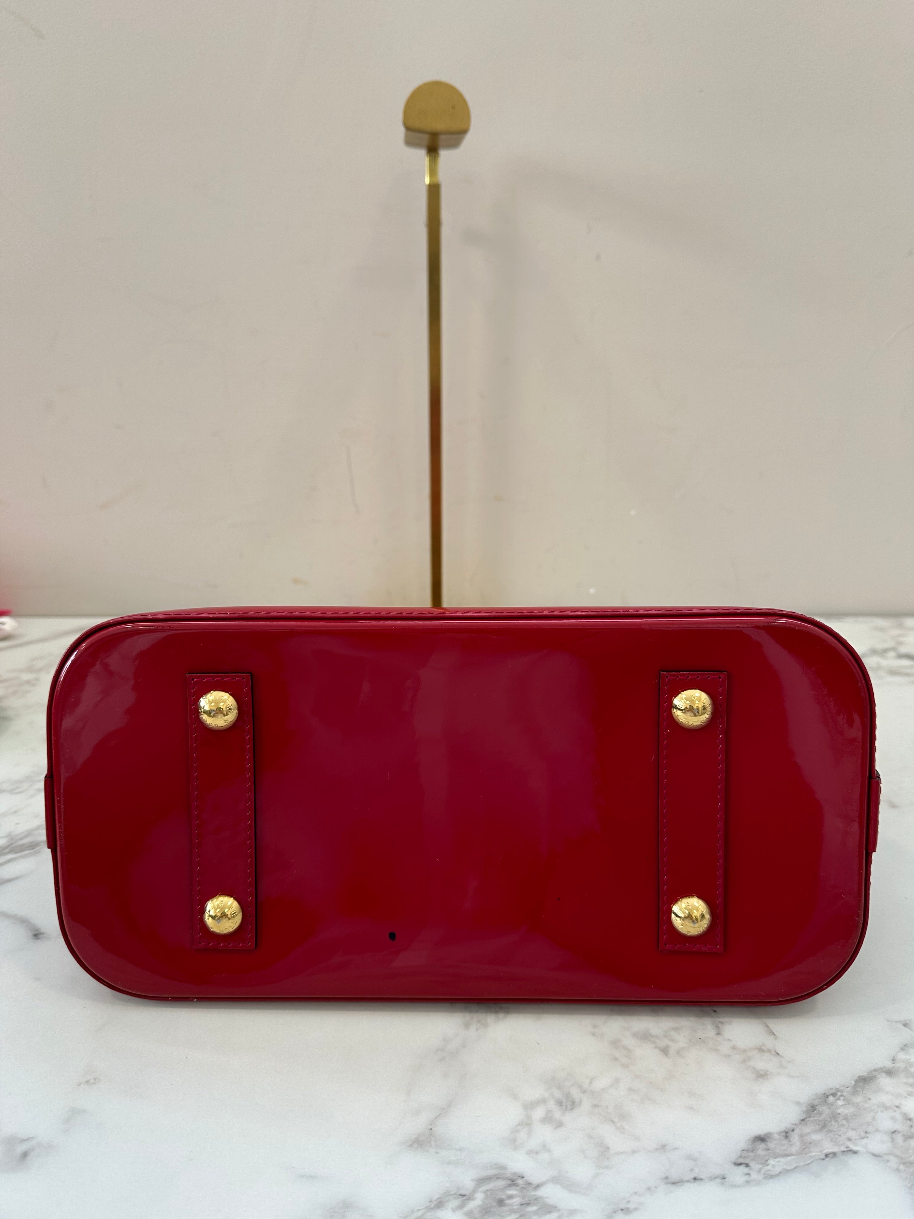 Louis Vuitton Alma Vernis Red
