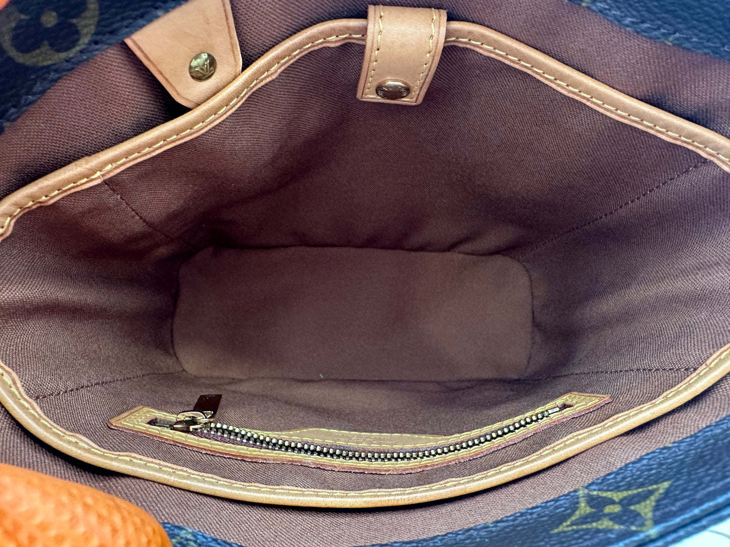 017850 - Louis Vuitton Vavin PM
