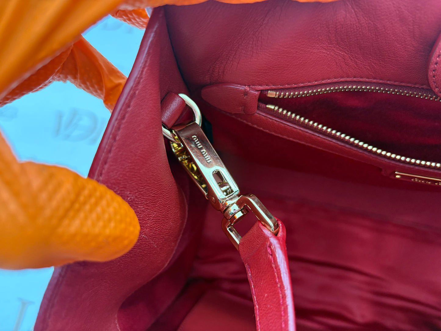 384120 - Miu Miu Red