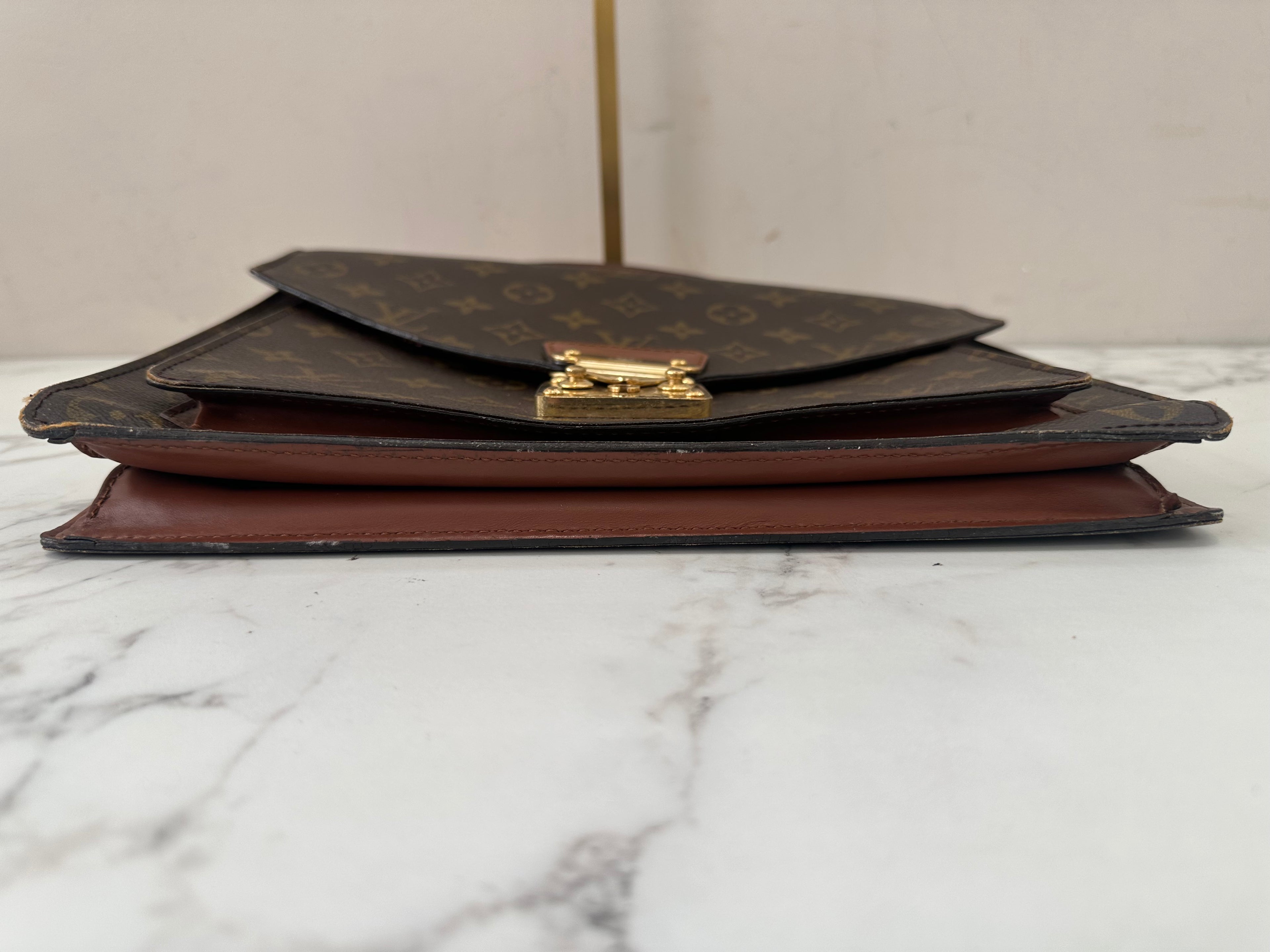 Louis Vuitton Monceau 28