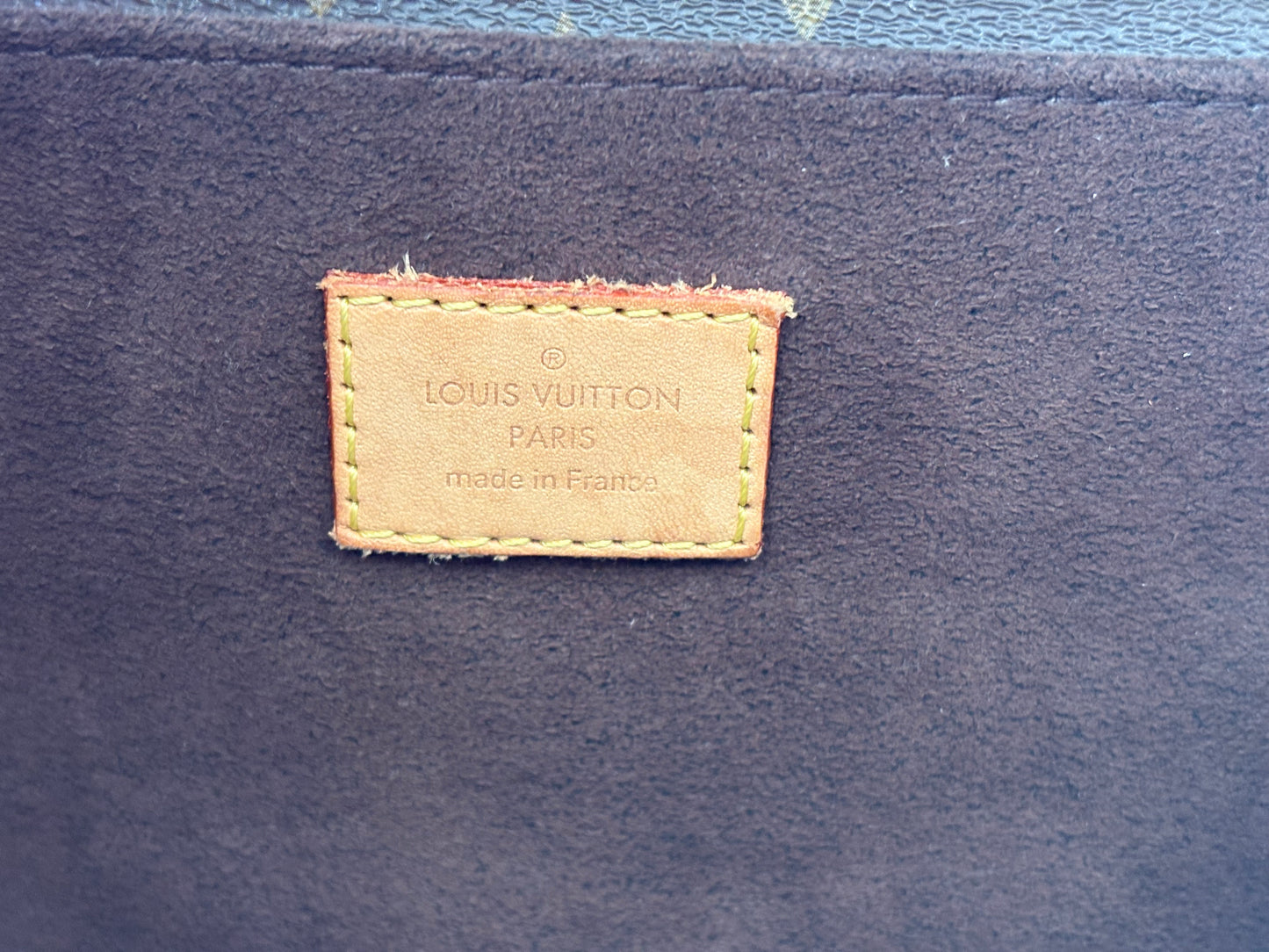 384110 - Louis Vuitton Metis
