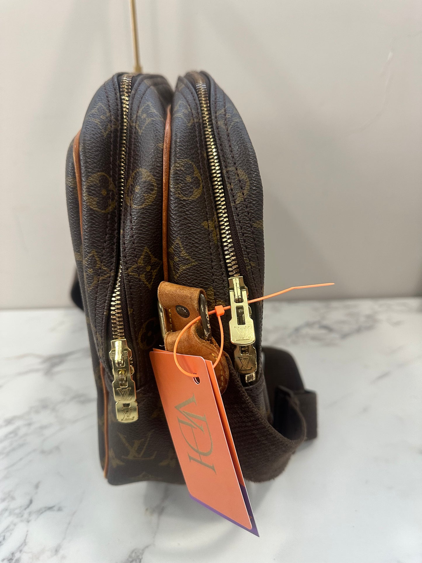 Louis Vuitton Reporter GM