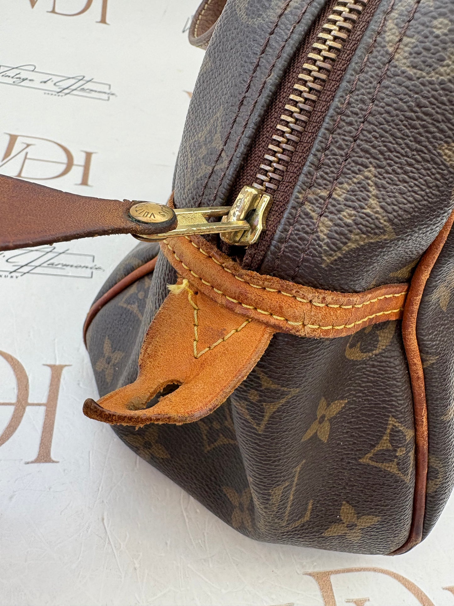 016901 - Louis Vuitton Montorgueil PM