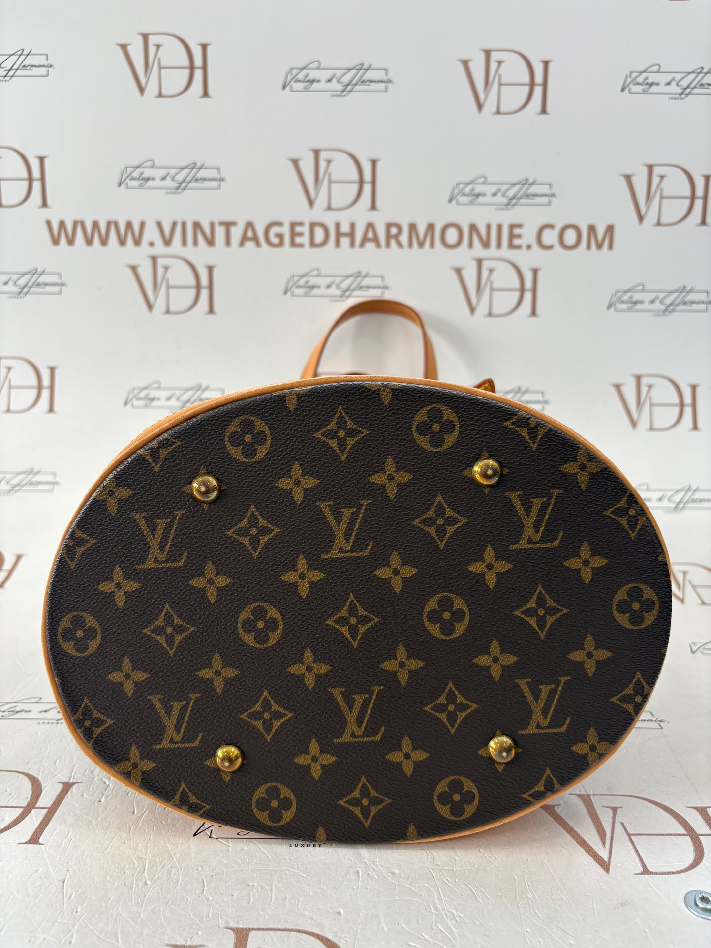 018790 - Louis Vuitton Bucket GM