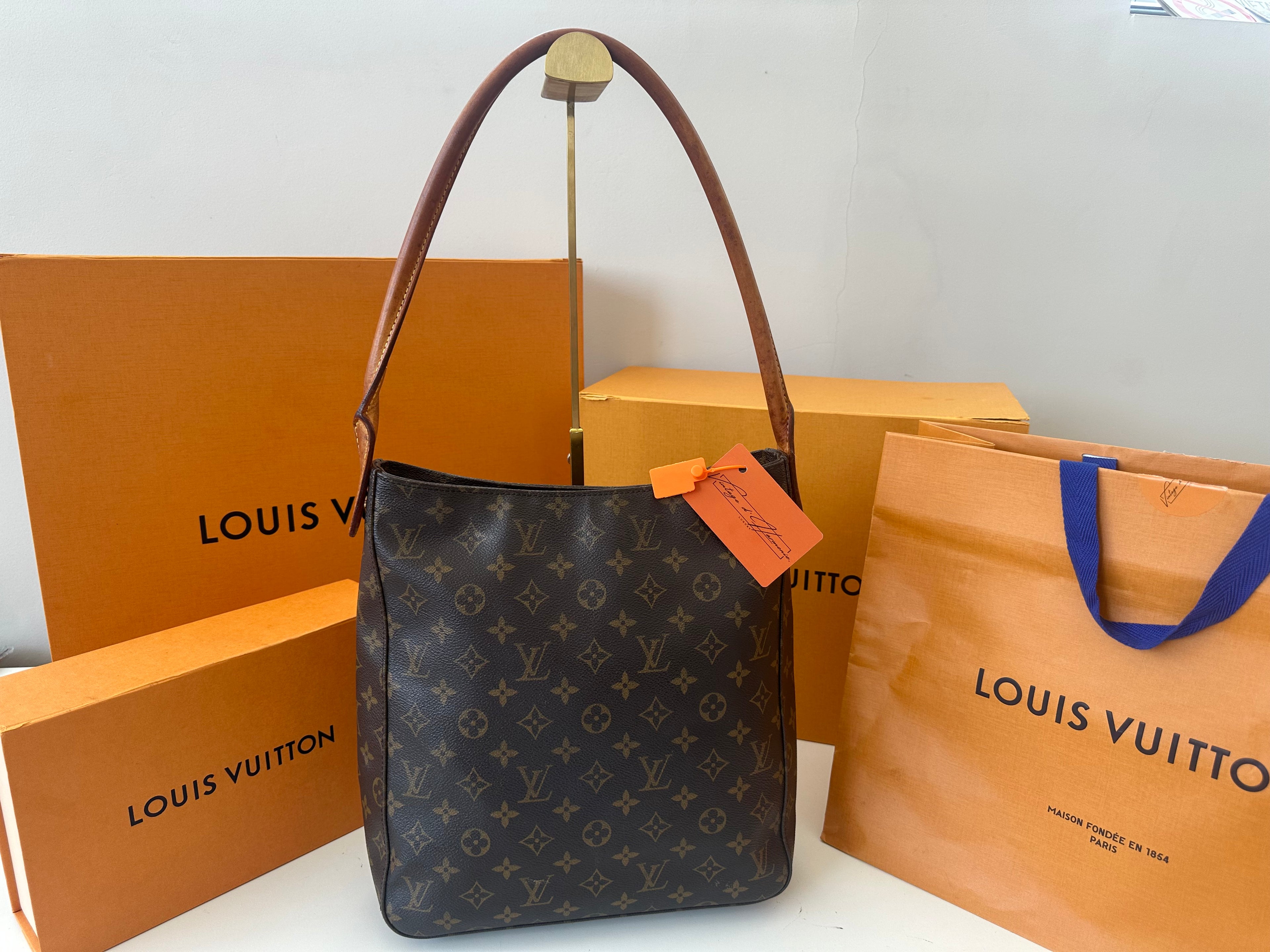 Louis Vuitton Looping GM