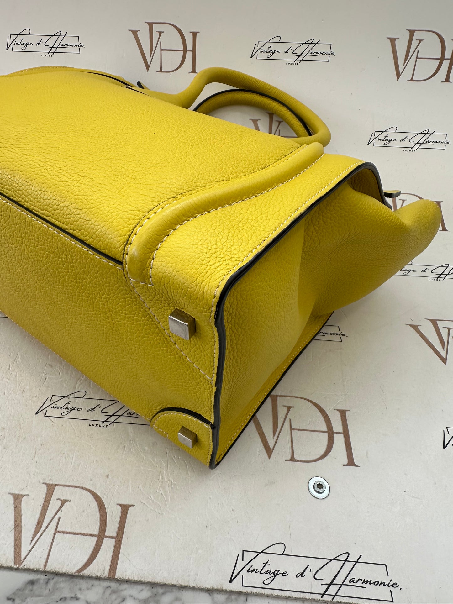 384126 - Céline Luggage