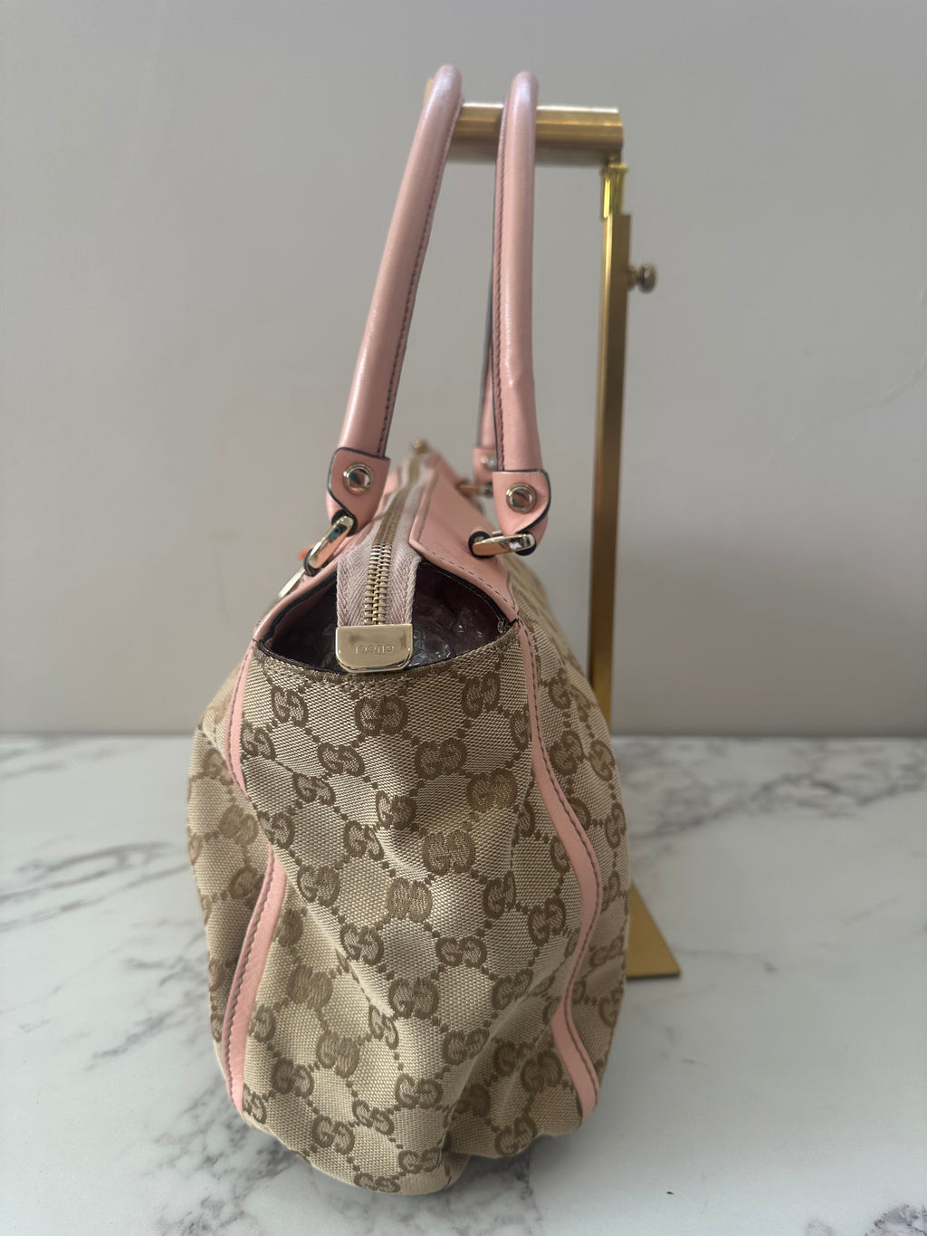 Gucci Pink Abbey GG